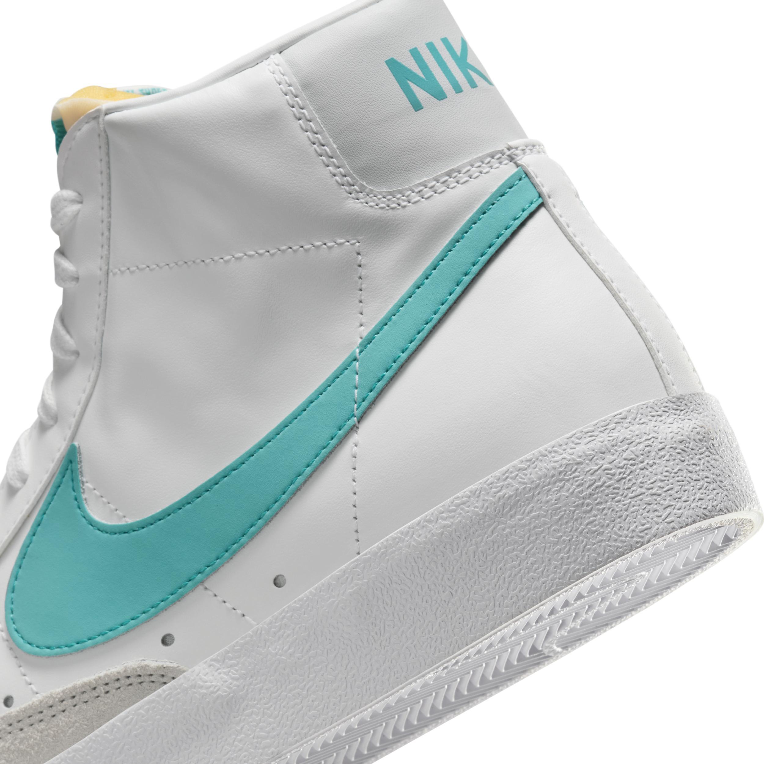 Nike Men's Blazer Mid '77 Vintage Shoes Product Image