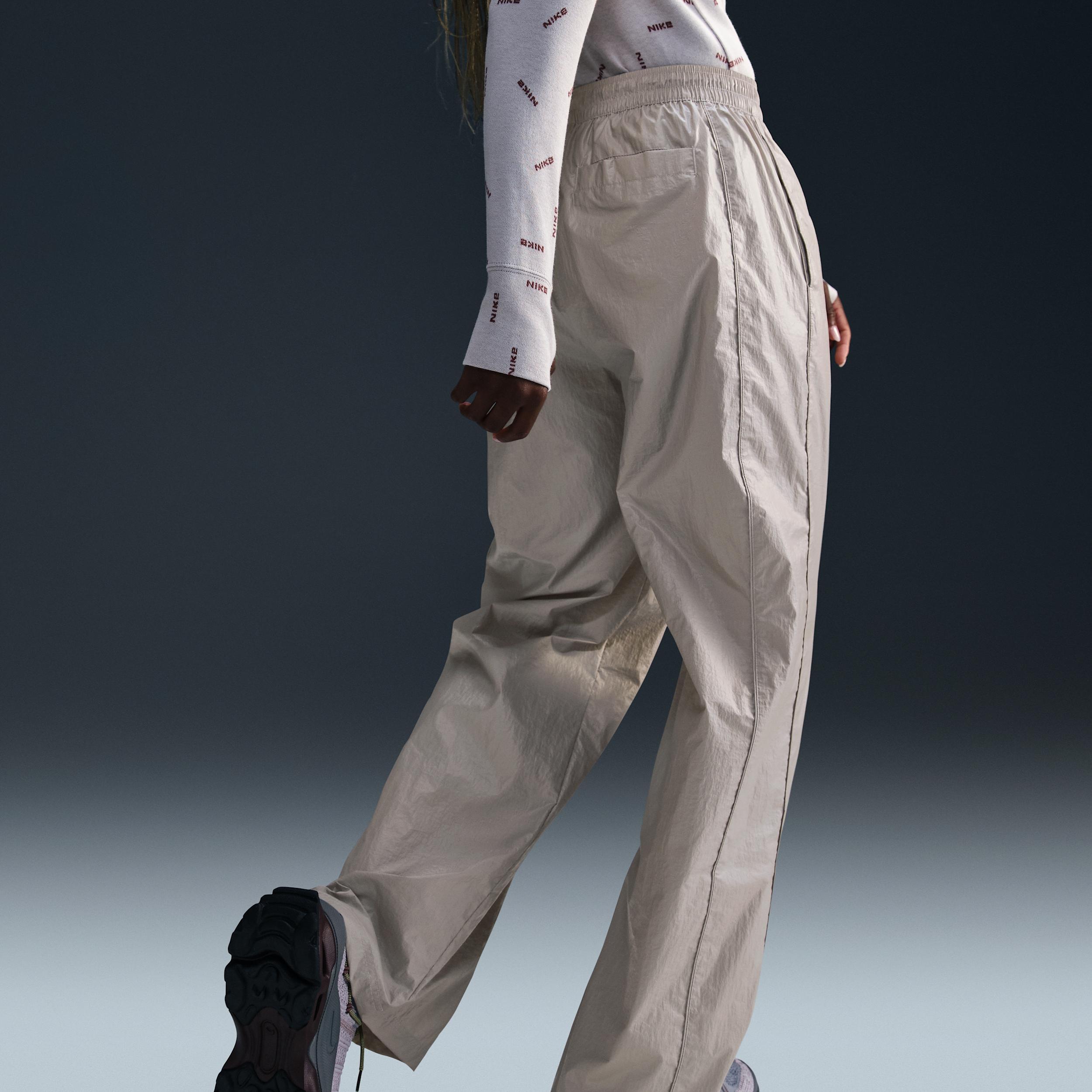 Nike Windrunner Women's Woven High-Waisted Open-Hem Pants Product Image