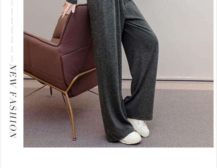 Set: Long-Sleeve Scoop Neck Mock Two-Piece Two Tone Zip-Up Top + High Waist Plain Wide Leg Pants Product Image