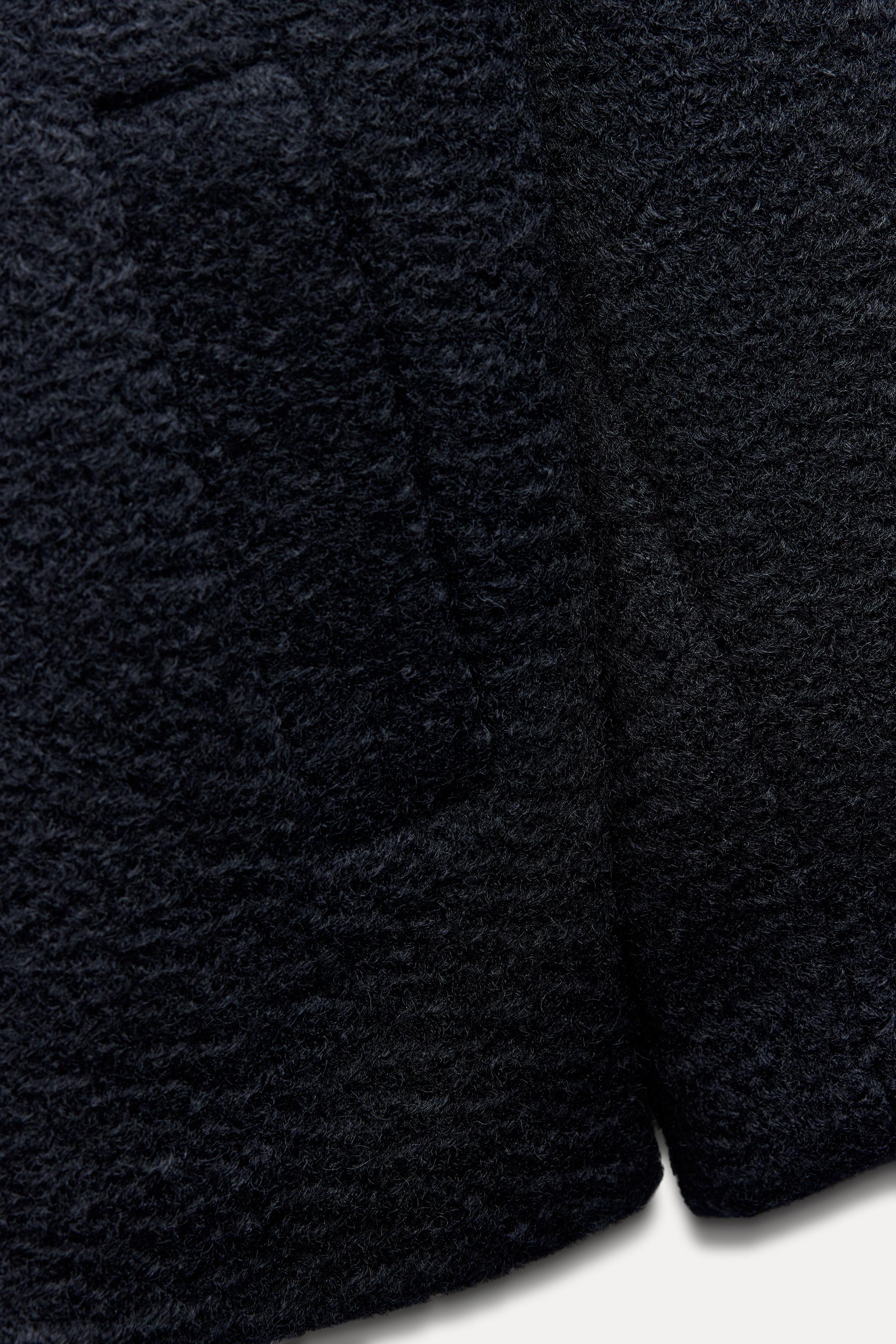 SEMILONG BOUCLÉ COAT Product Image