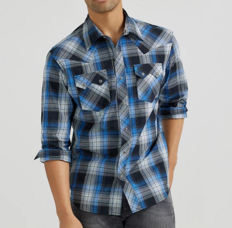 Wrangler Retro® Men's L/S Black/Blue Plaid Snap Shirt Product Image