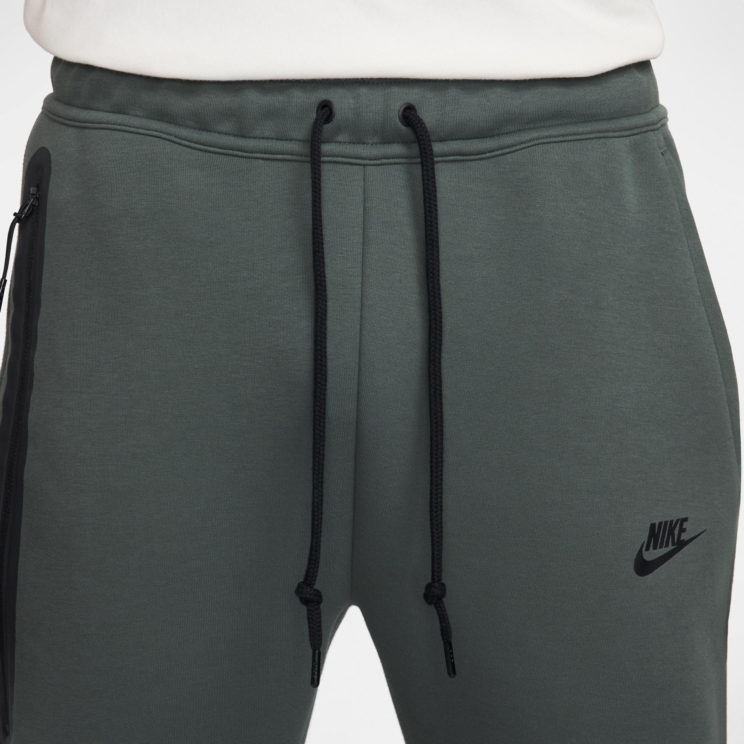 Men's Nike Sportswear Tech Fleece Jogger Pants Product Image