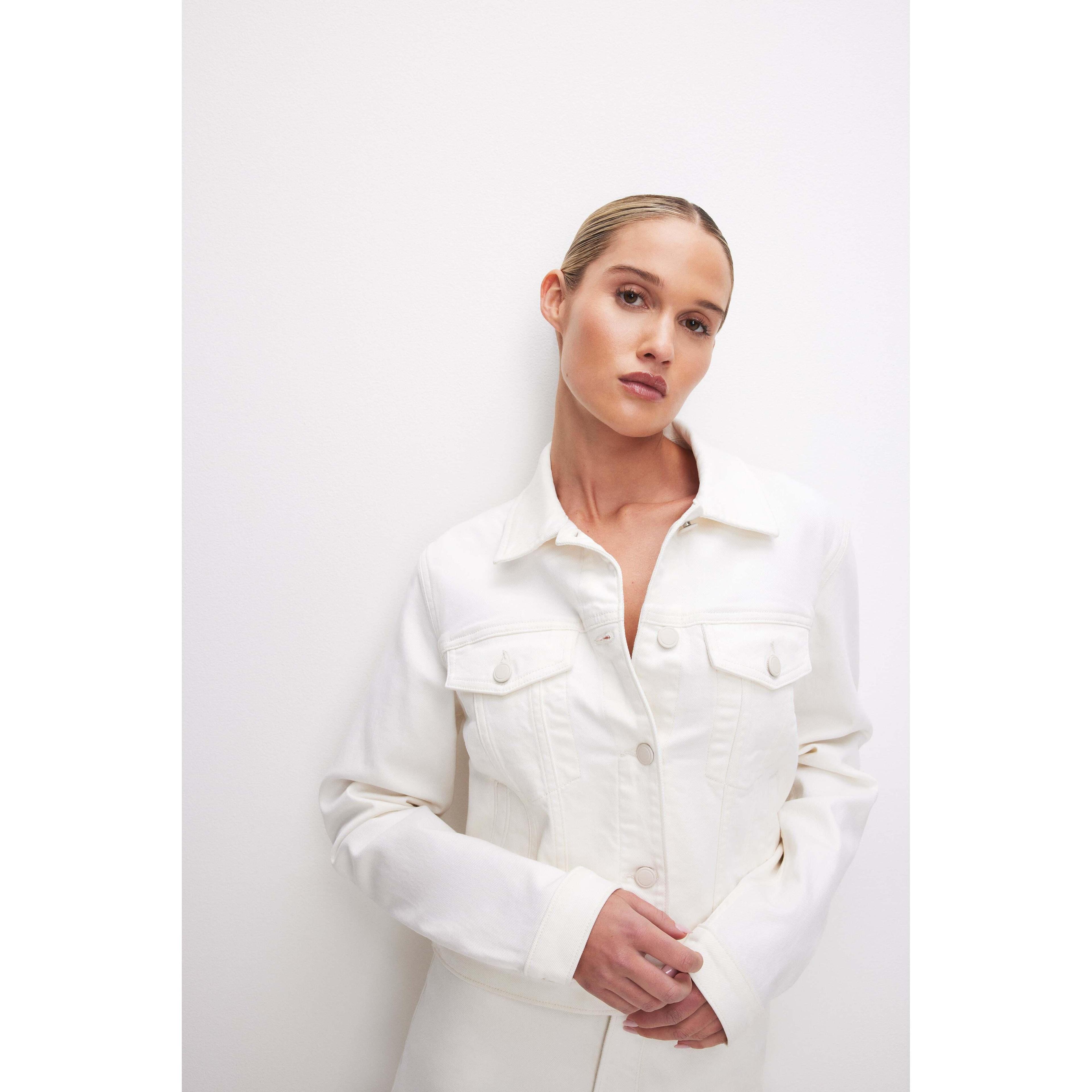 Womens Classic Denim Jacket | Cloud White, Size XS | Good American by Khlo Kardashian Product Image