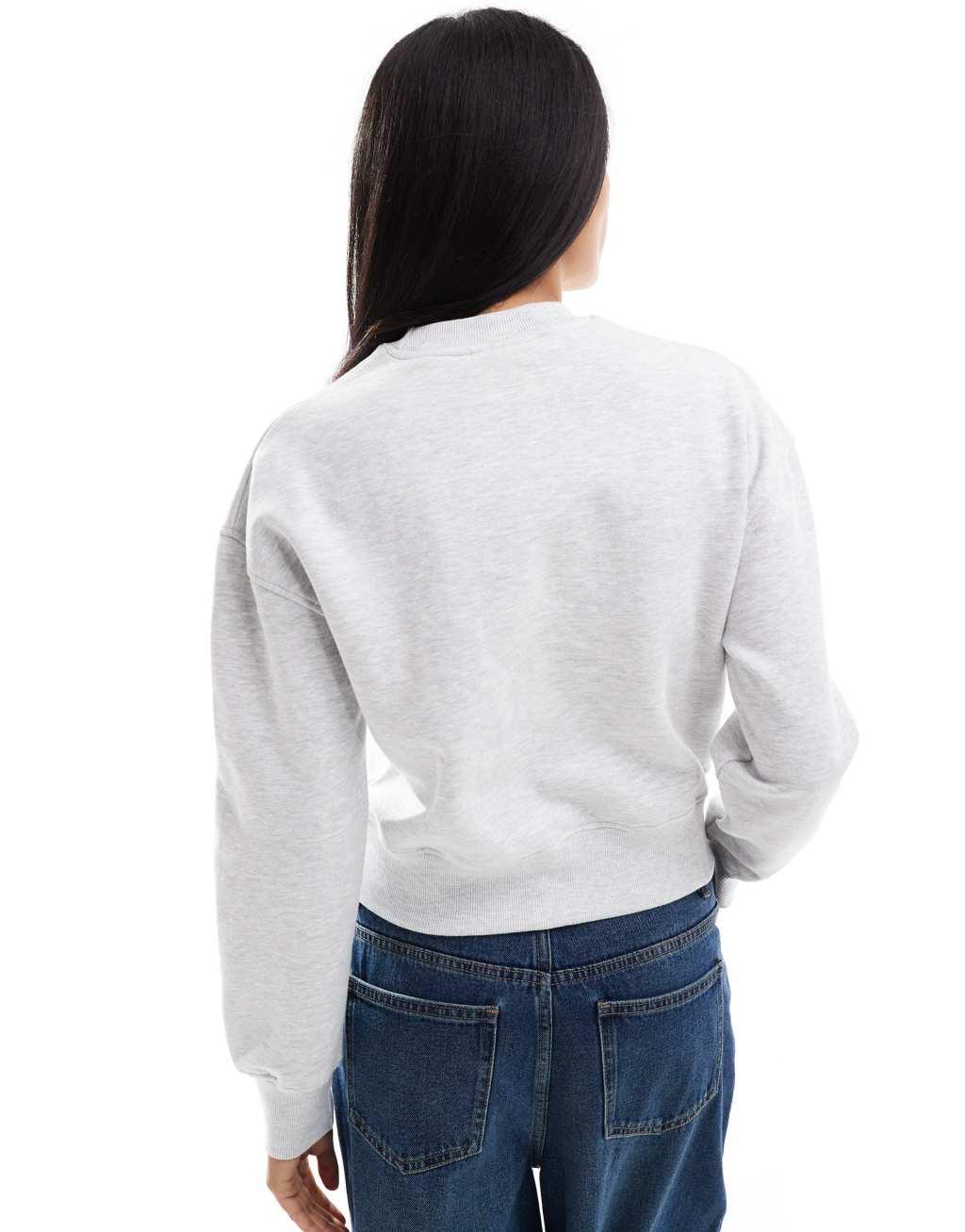 Pull&Bear boxy sweater in light gray Product Image