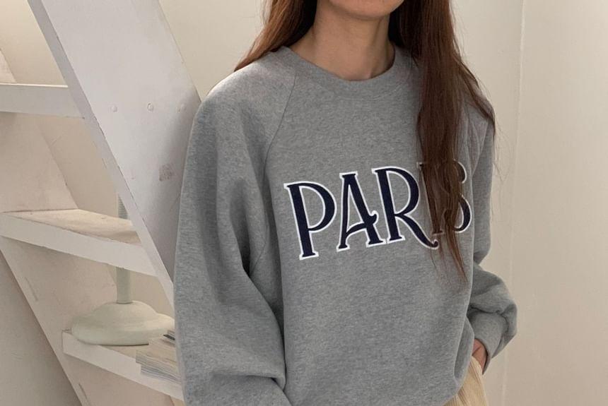 Lettering Loose-Fit Sweatshirt product image