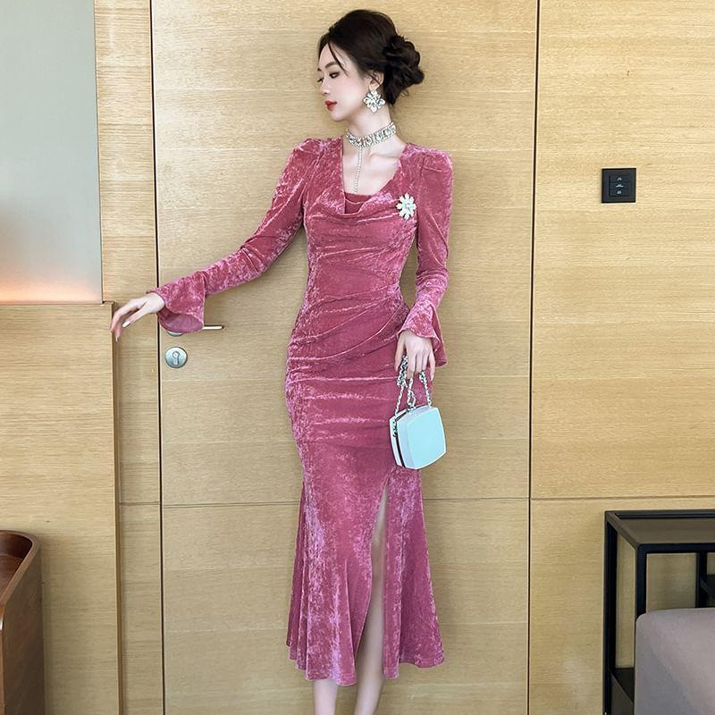 Long-Sleeve Cowl Neck Plain Velvet Slit Midi Sheath Dress Product Image