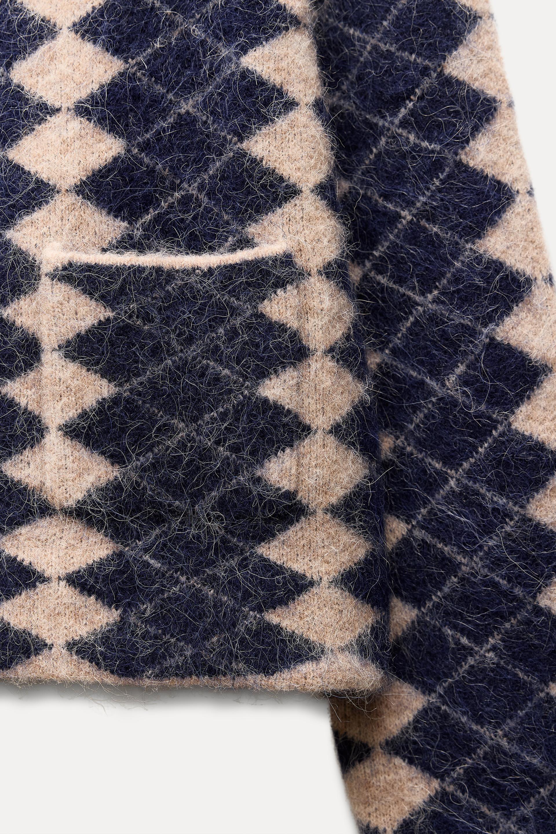 ARGYLE KNIT JACQUARD CARDIGAN Product Image