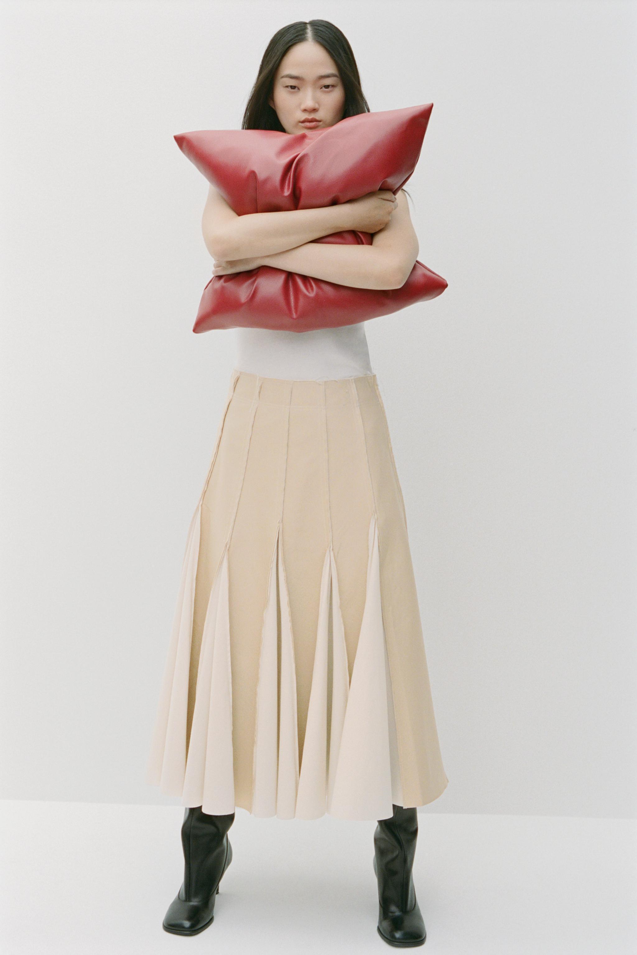 BOX PLEAT MIDI SKIRT ZW COLLECTION Product Image