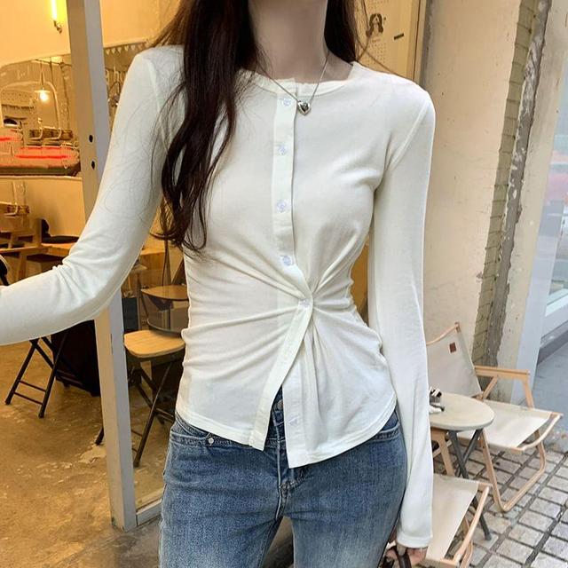 Long-Sleeve Button-Up Twisted Plain Top Product Image