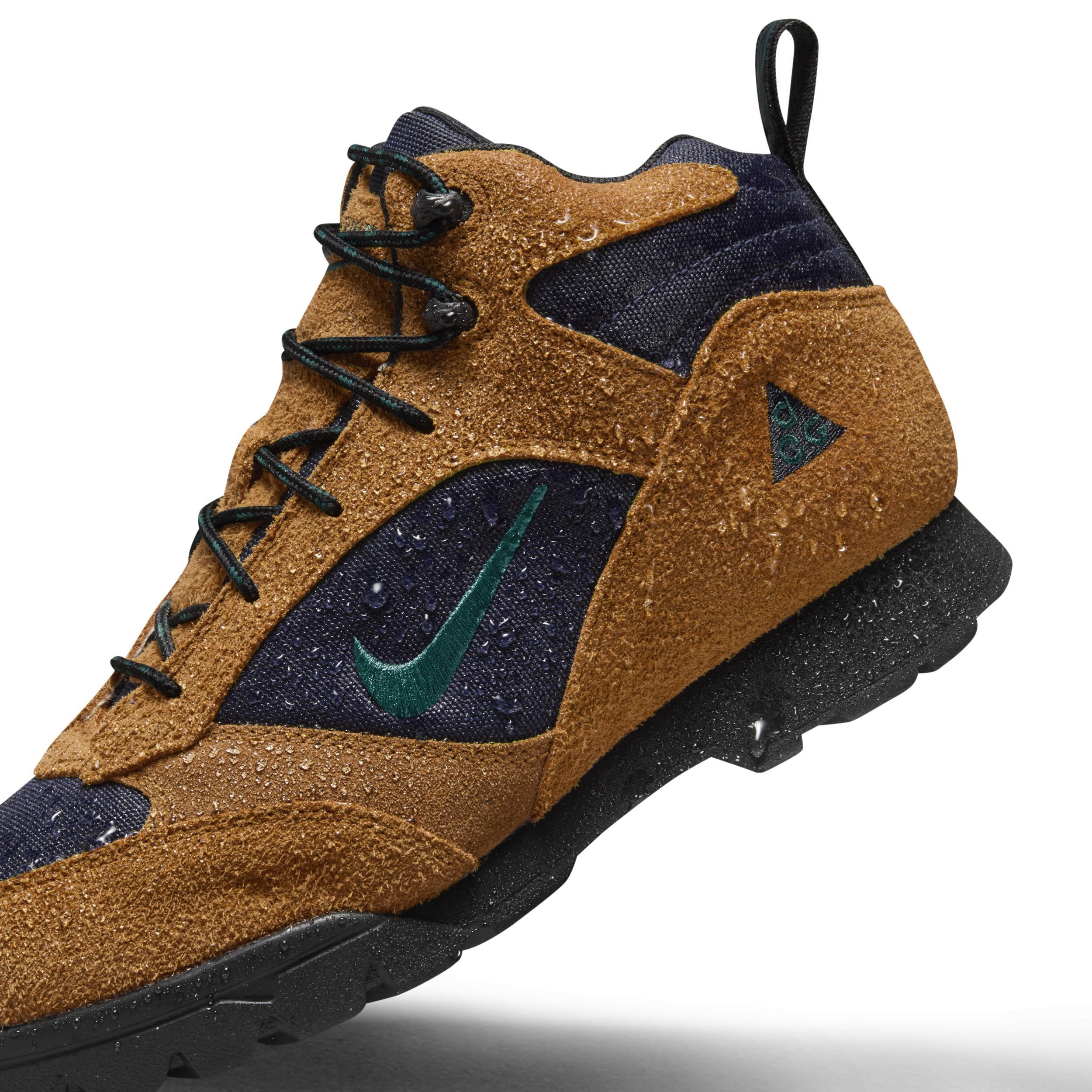 Men's Nike ACG Torre Mid Waterproof Shoes Product Image