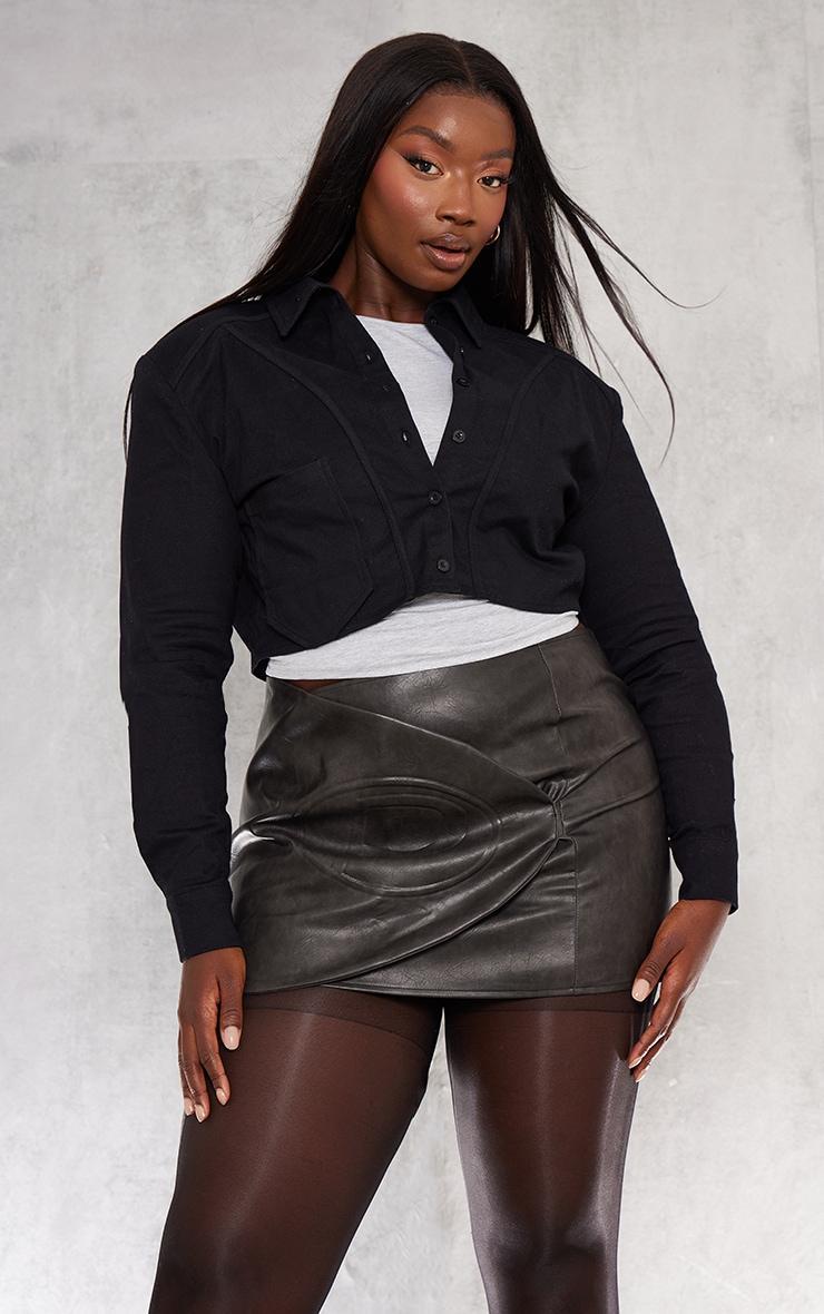 Plus Black Shoulder Pad Detail Cropped Shirt Product Image