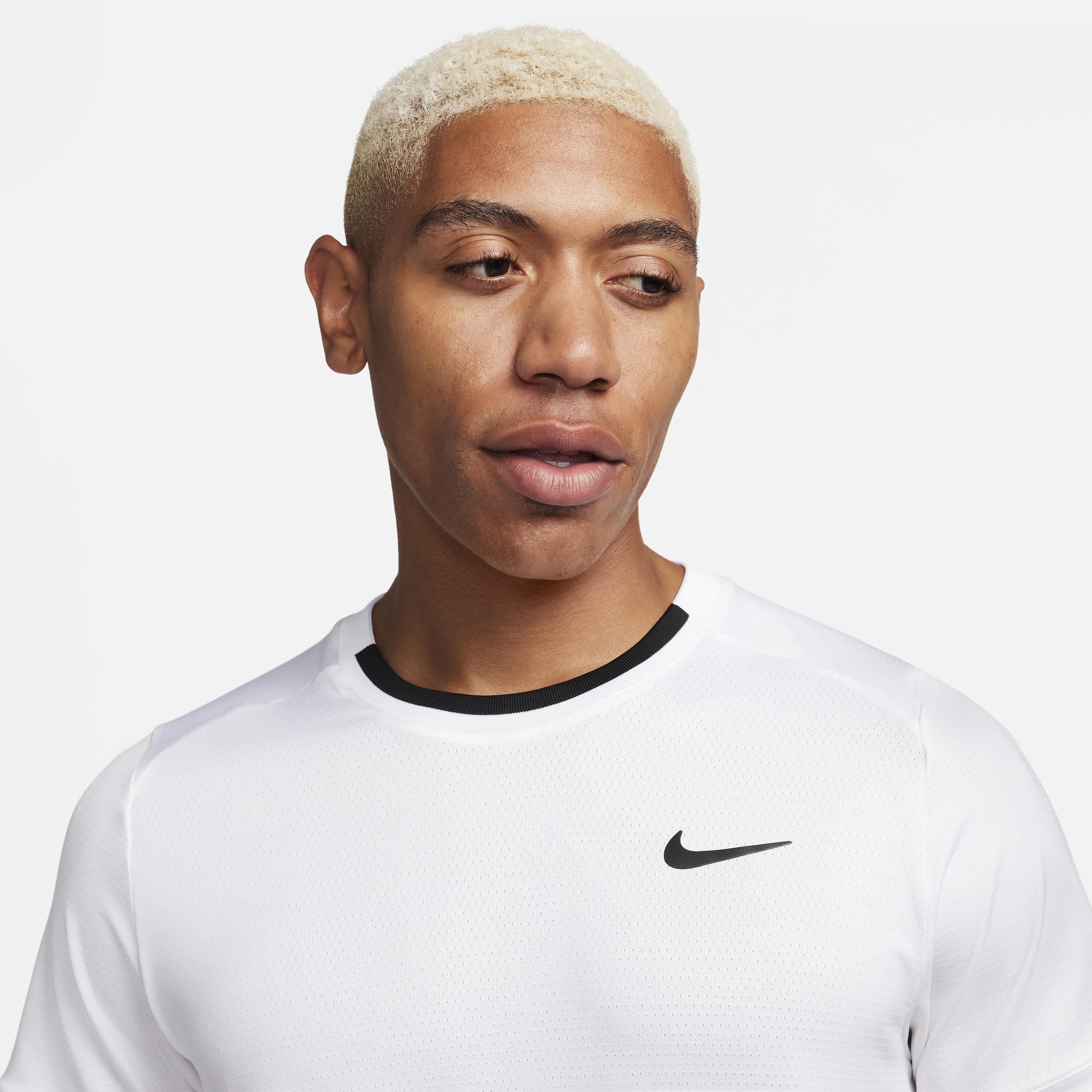 Nike Men's Court Advantage Dri-FIT Tennis Top Product Image