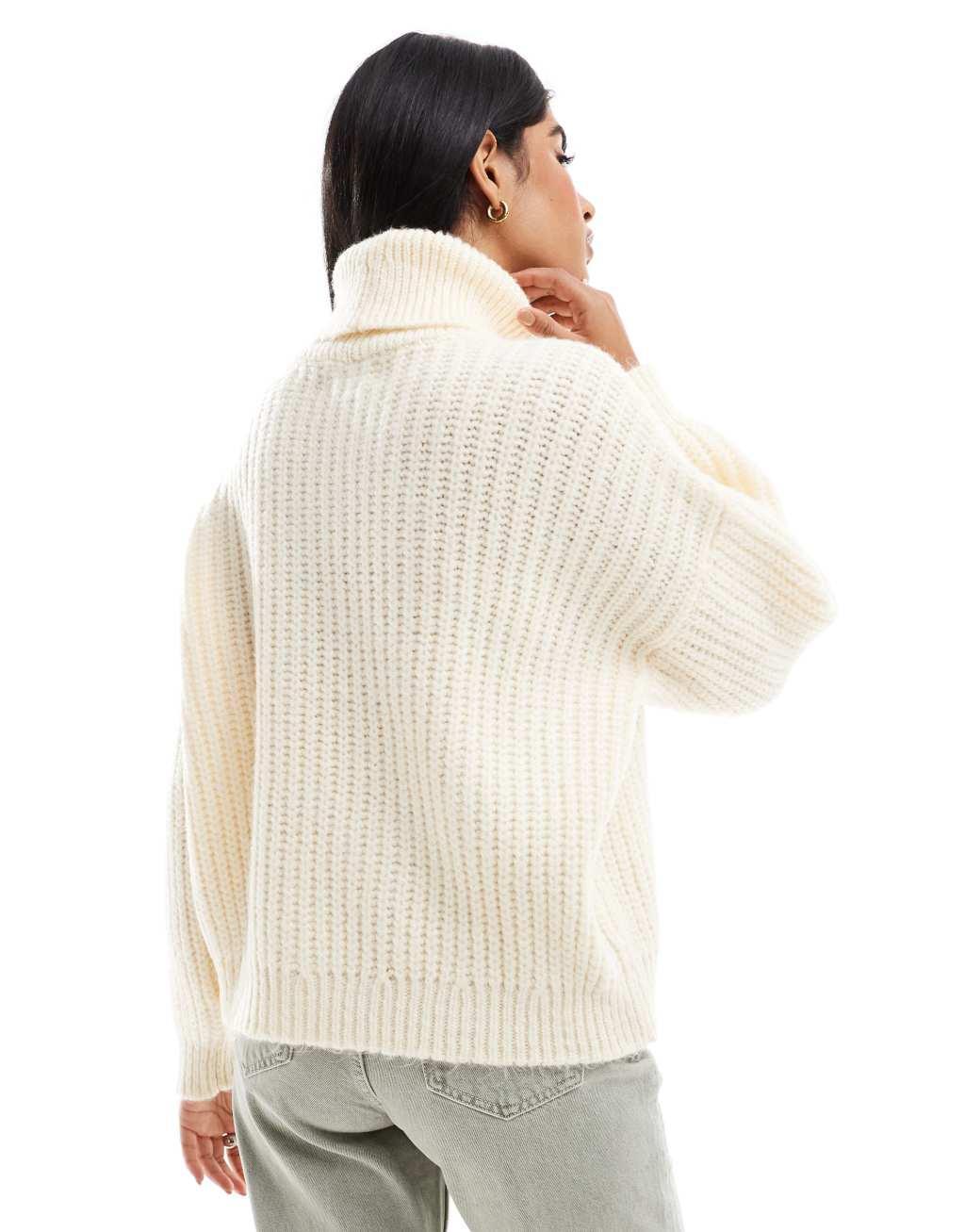 Stradivarius roll neck chunky sweater in light ecru Product Image