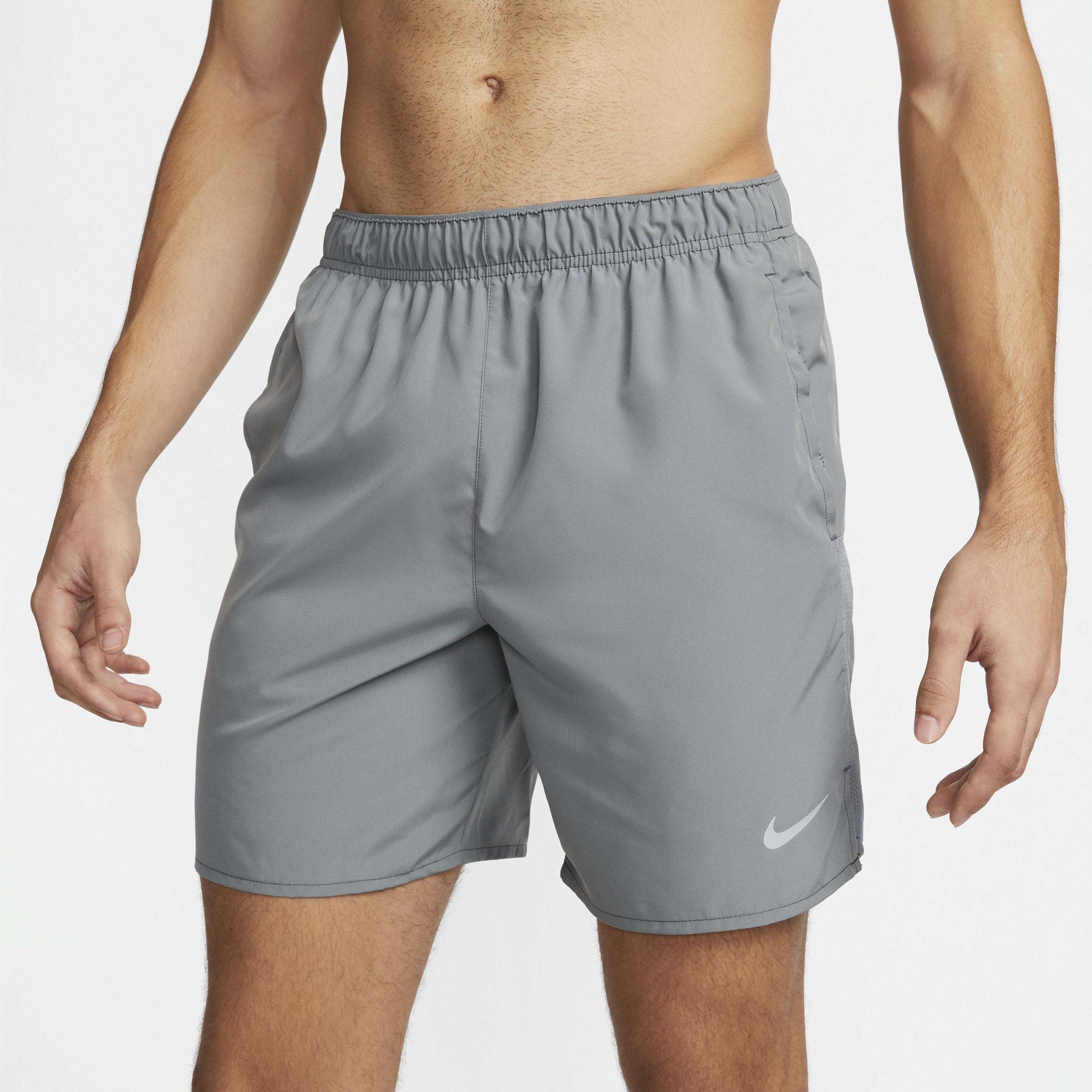 Nike Men's Challenger Dri-FIT 7" Unlined Running Shorts Product Image