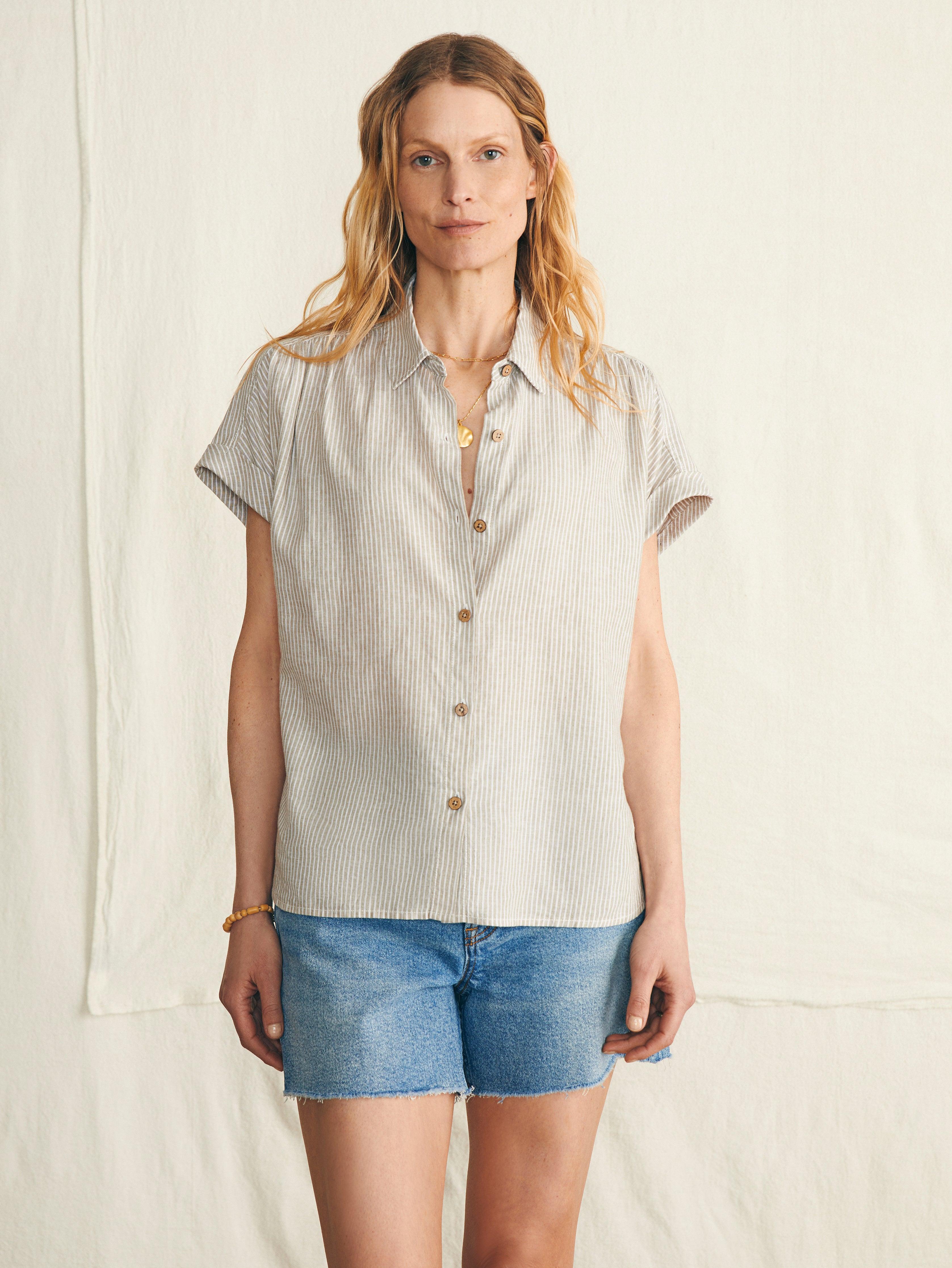 Breeze Shirt - Tan Petite Stripe Female Product Image