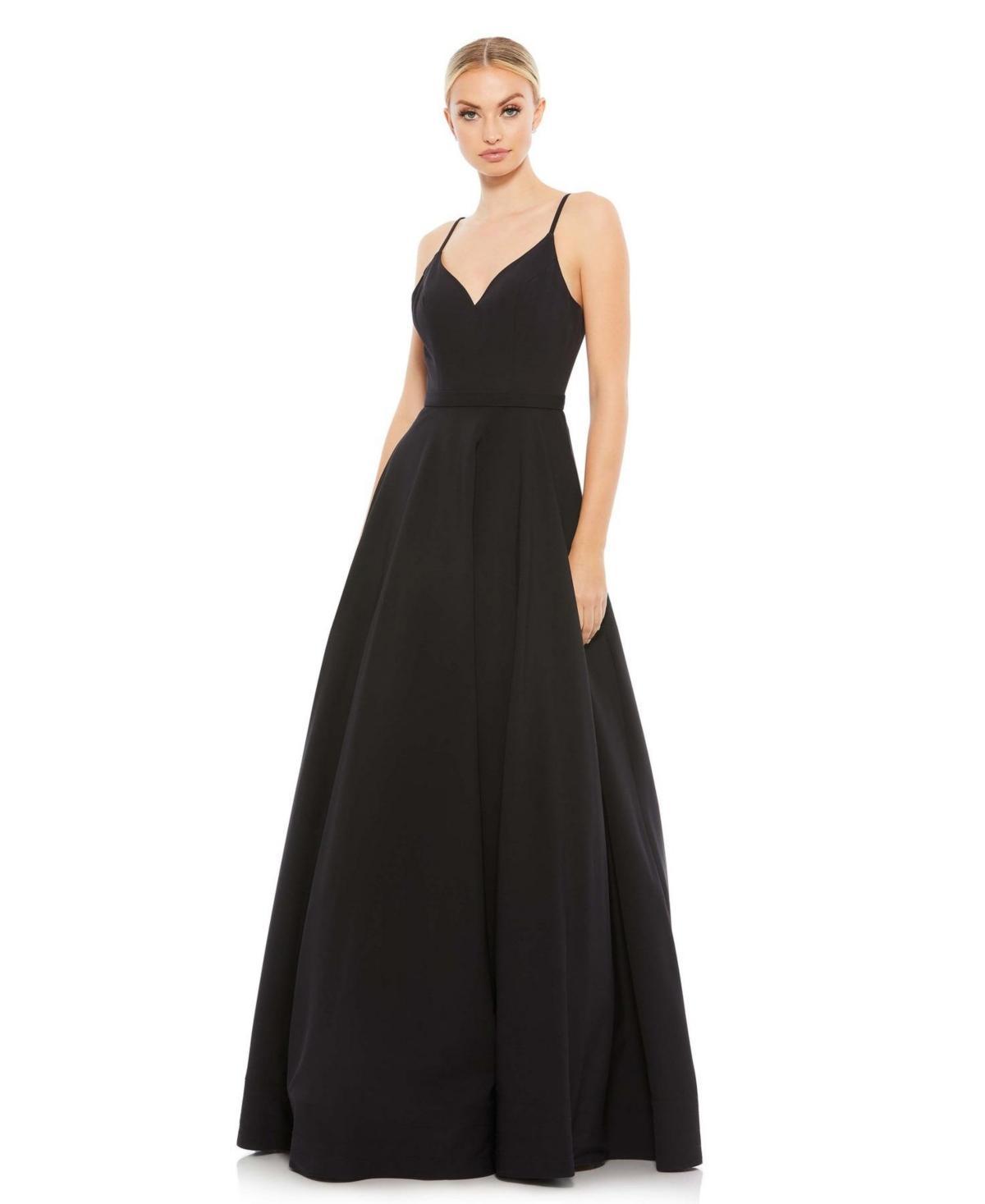 Women's Ieena Classic A-Line V-Neck Ball gown Product Image