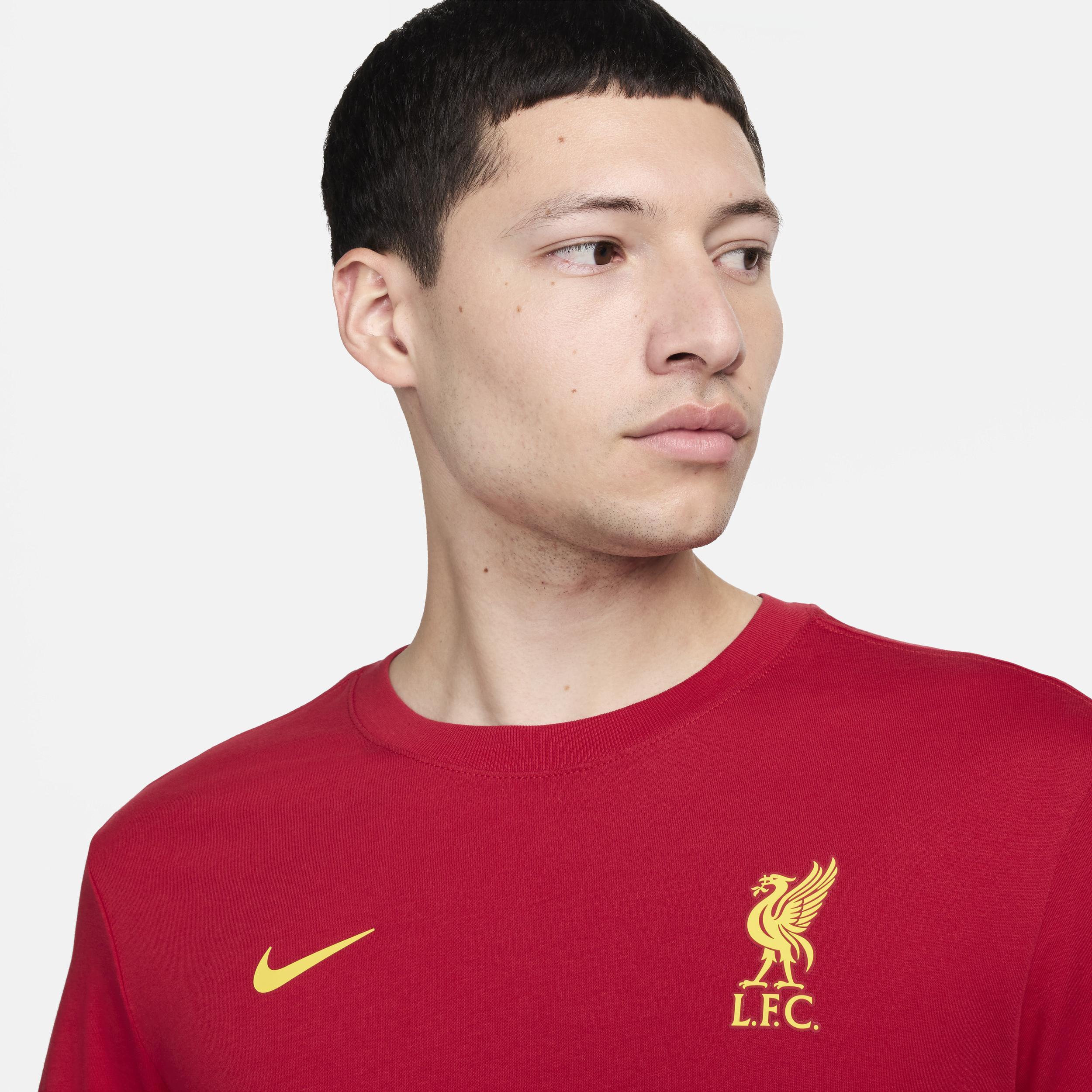 Liverpool FC Essential Nike Men's Soccer T-Shirt Product Image