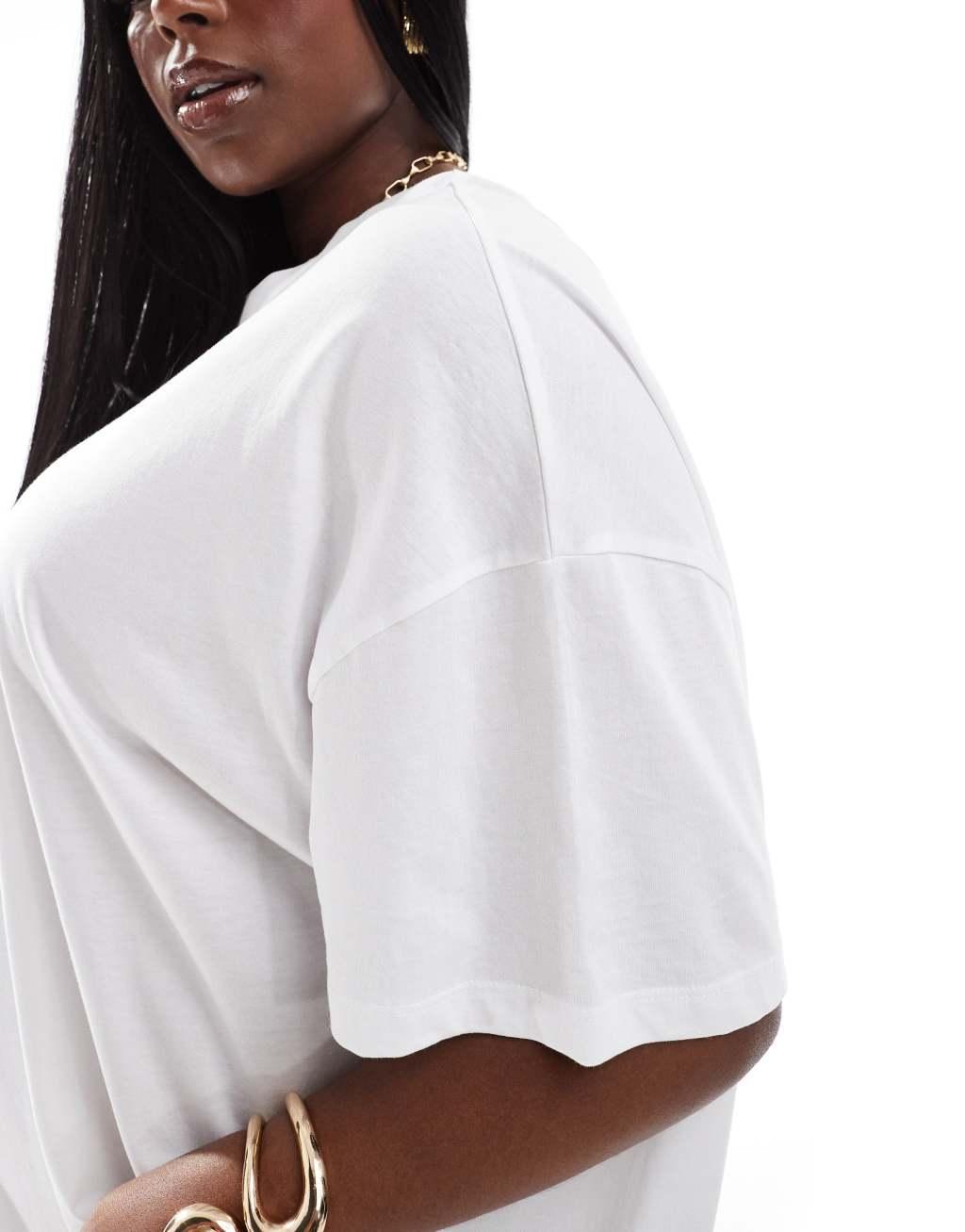 ASOS DESIGN Curve oversized T-shirt Product Image