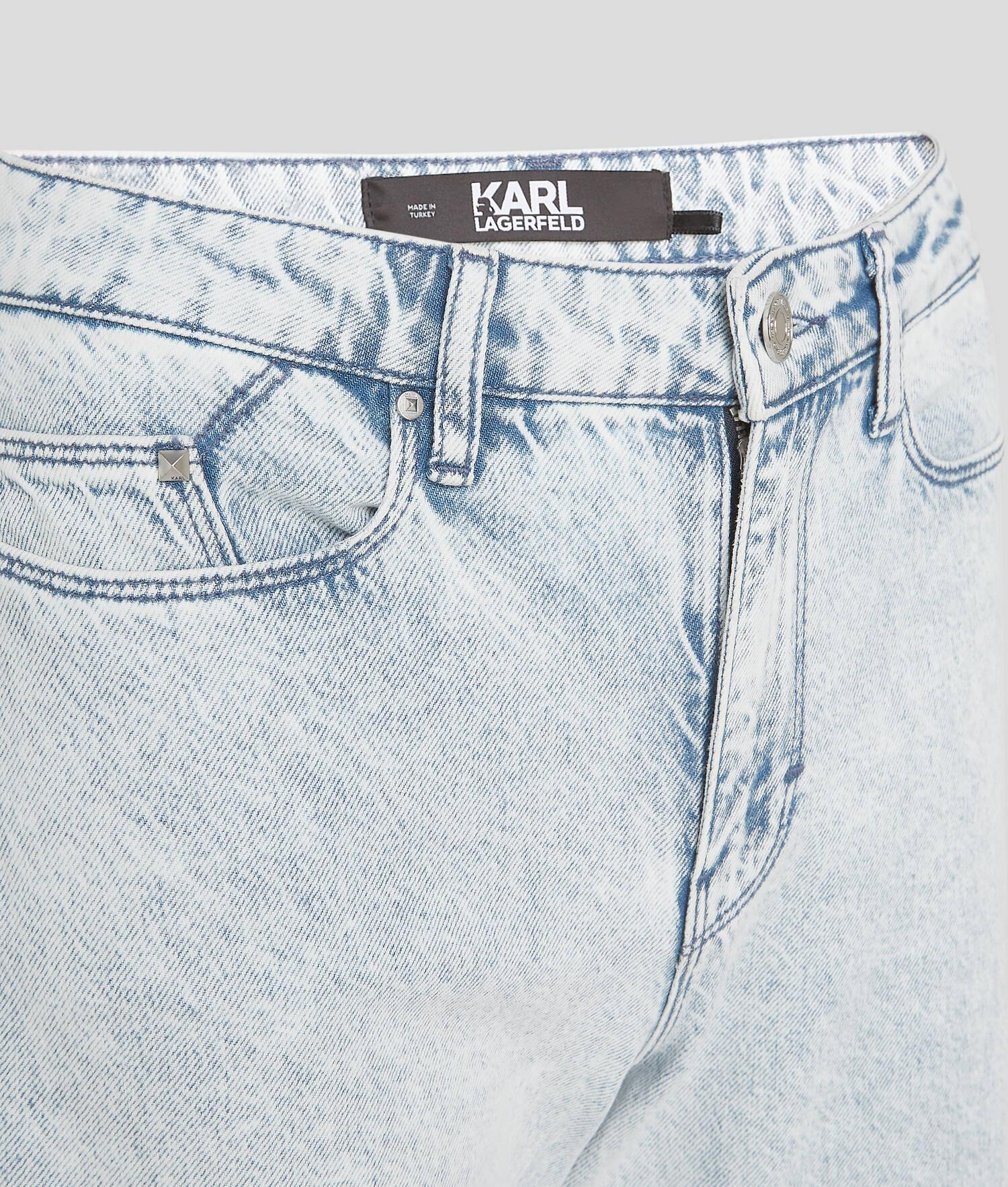 WIDE-LEG MID-RISE JEANS Product Image