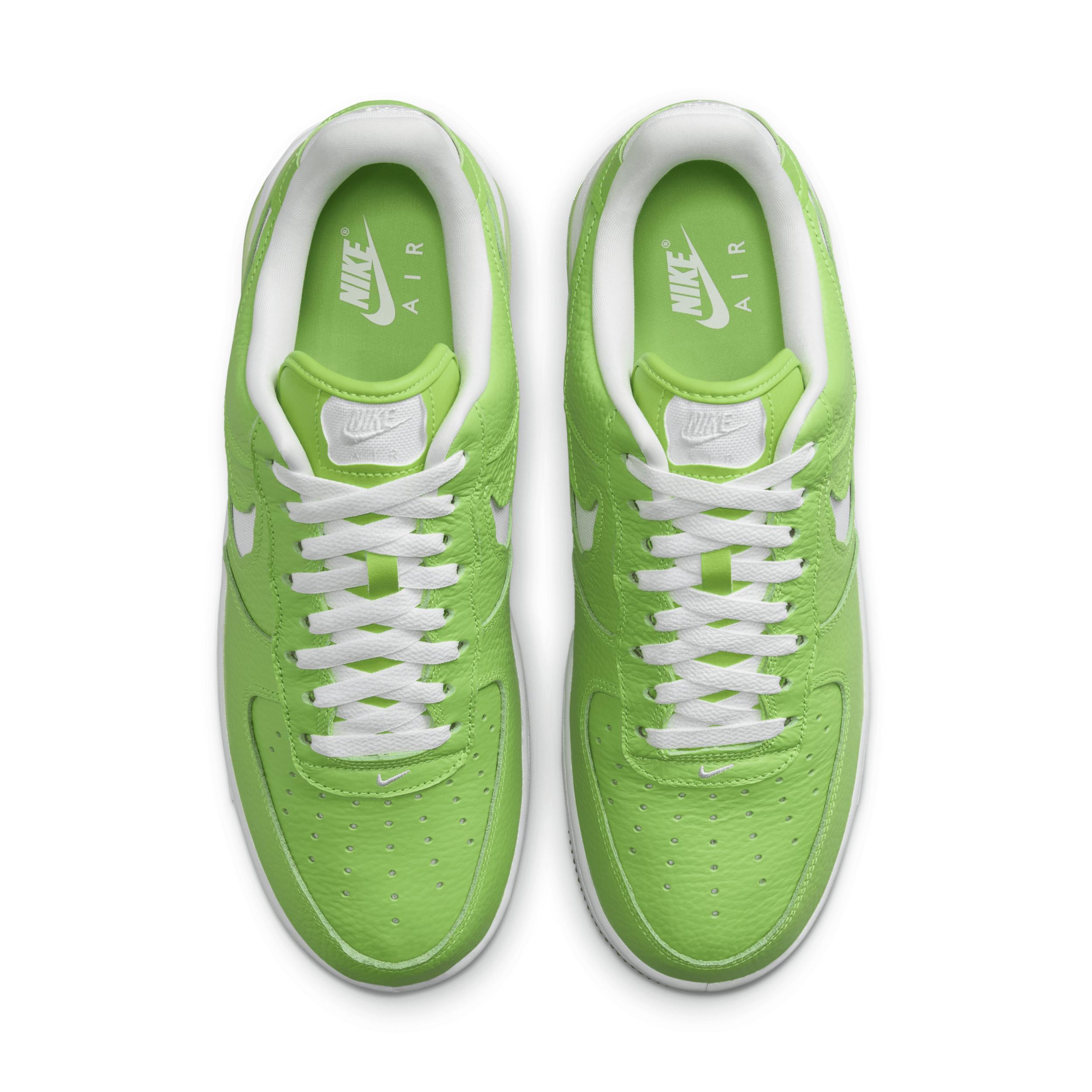 Nike Men's Air Force 1 Low EVO Shoes Product Image