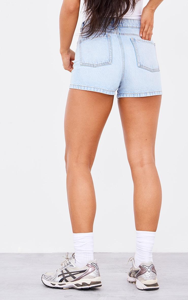 PRETTYLITTLETHING Light Blue Wash Basic Denim Shorts Product Image