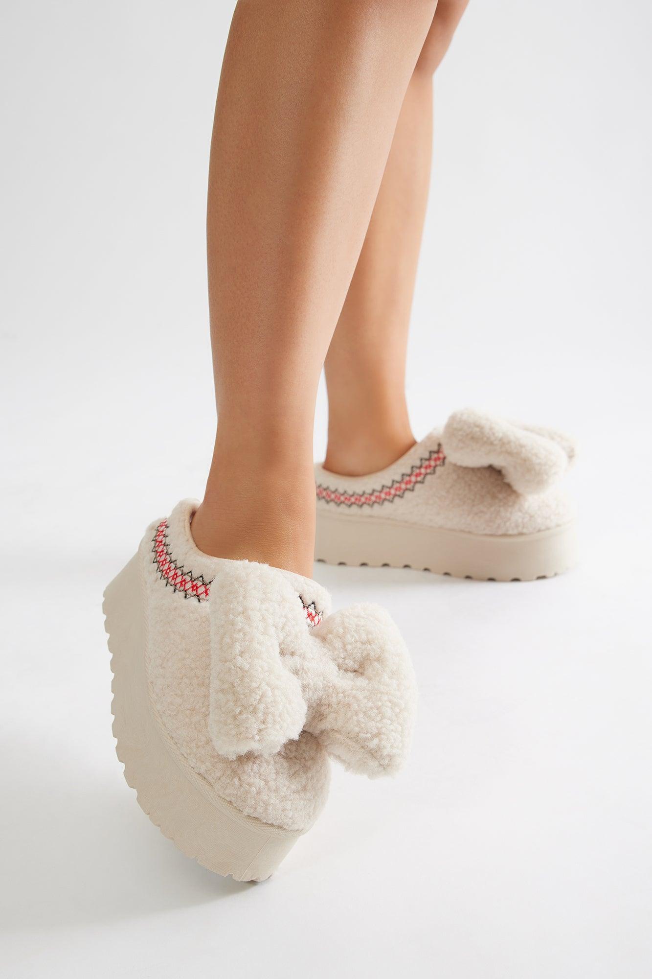 Bow Babe Sherpa Slippers - Cream Product Image