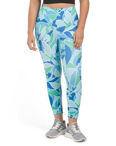 Printed Peached Capri Leggings for Women Product Image