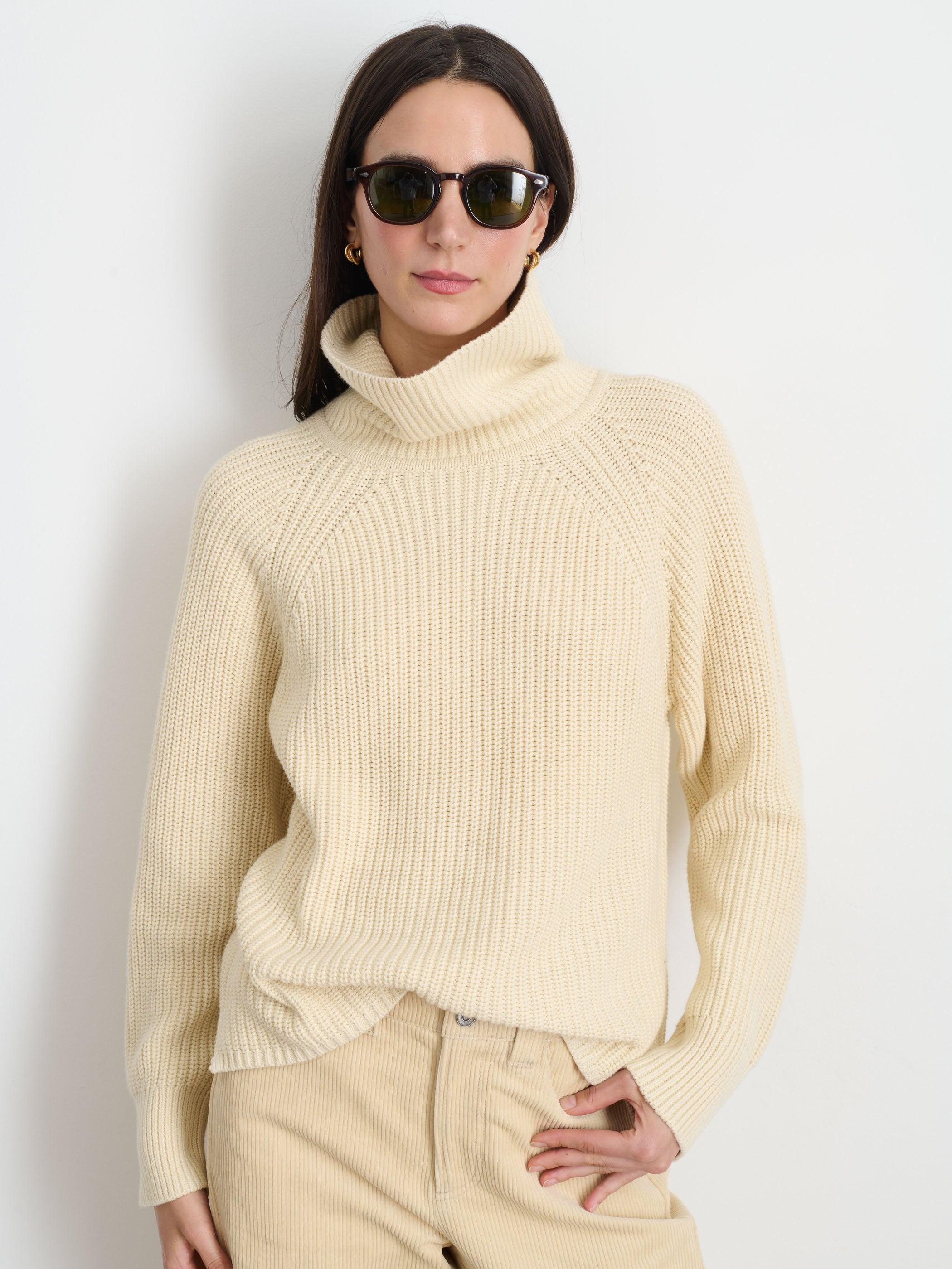 Chelsea Turtleneck In Cotton Cashmere Female Product Image