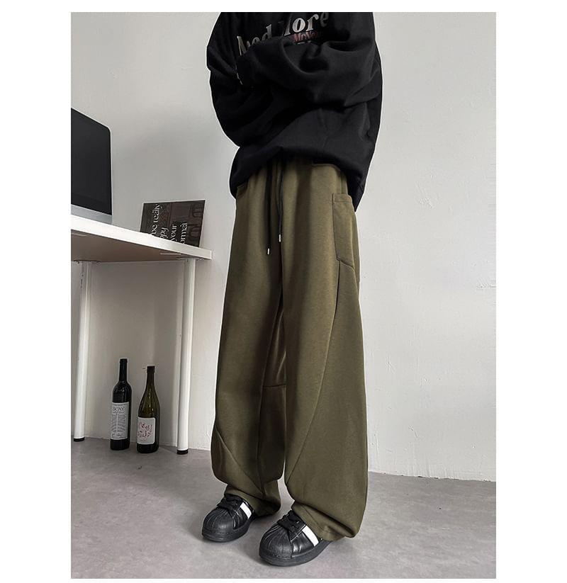 Mid Rise Plain Wide Leg Pants Product Image