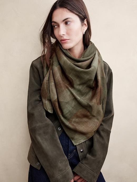 Avila Large Wool Scarf Product Image