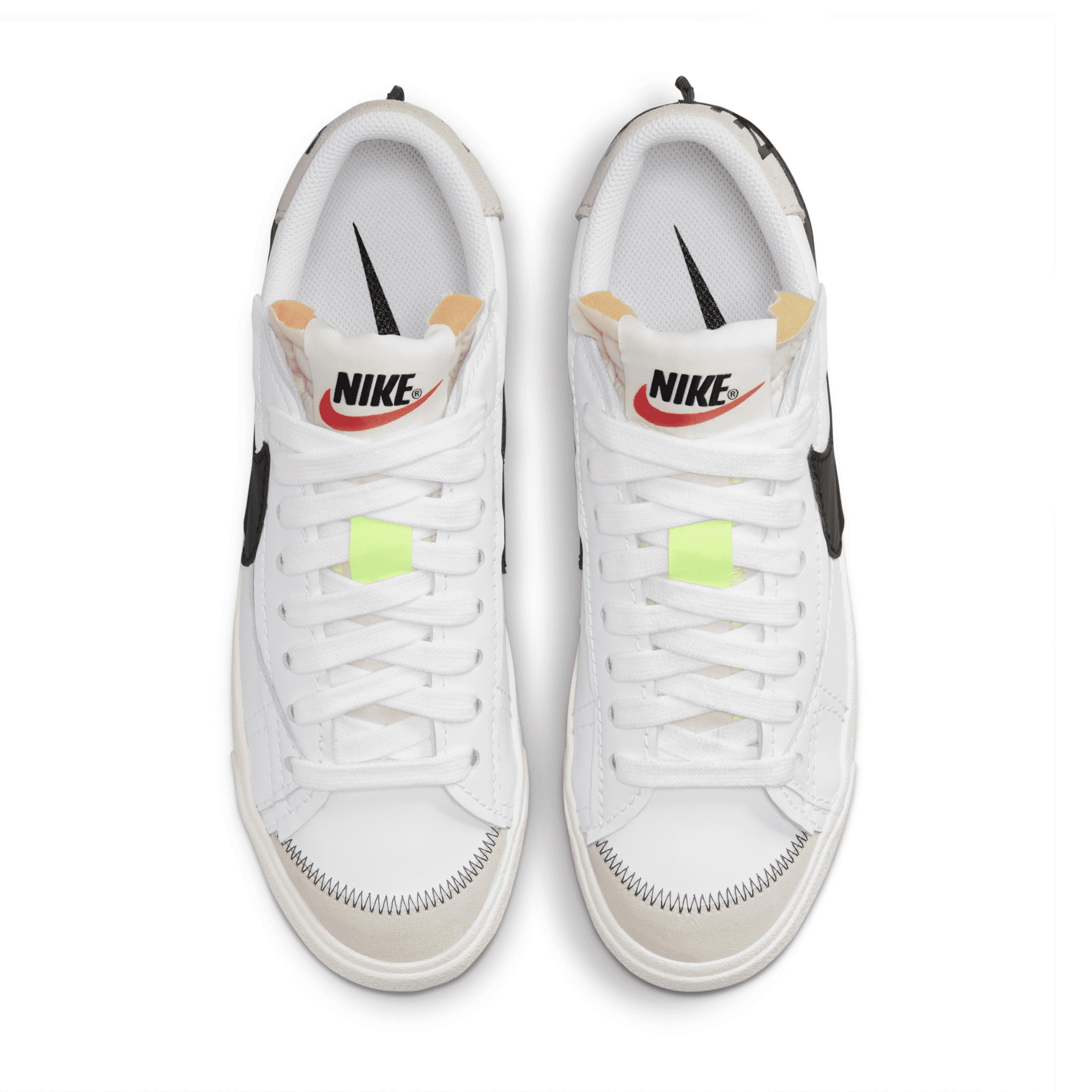 Nike Men's Blazer Low '77 Jumbo Shoes Product Image