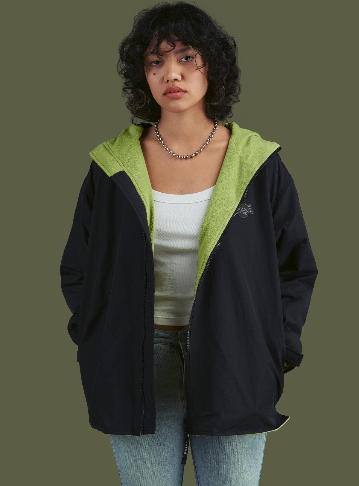 Shift Jacket Female Product Image