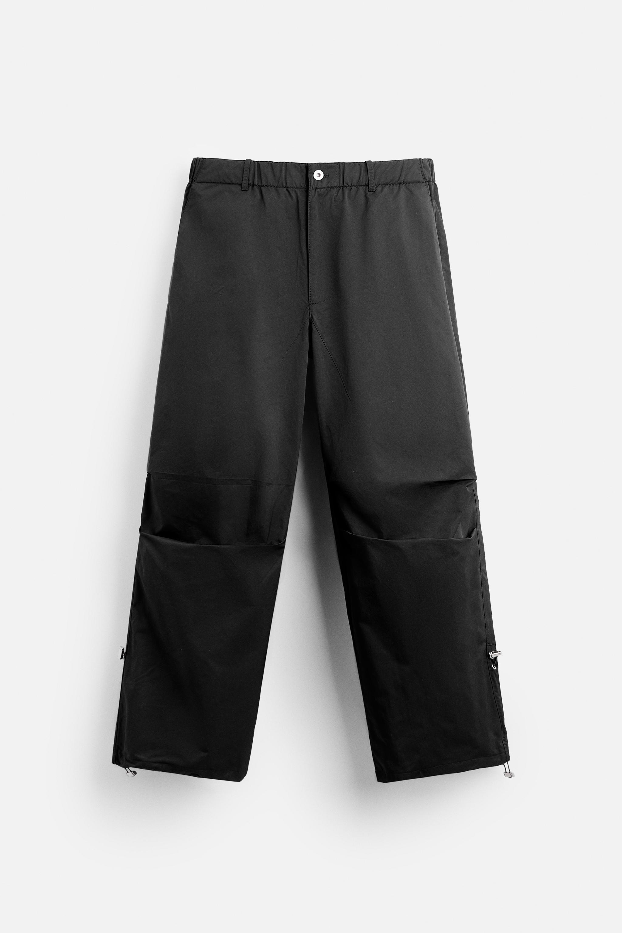 TECHNICAL PARACHUTE PANTS Product Image