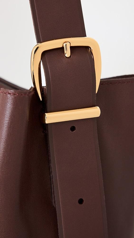 Madewell The Essential Bucket Tote in Leather | Shopbop Product Image