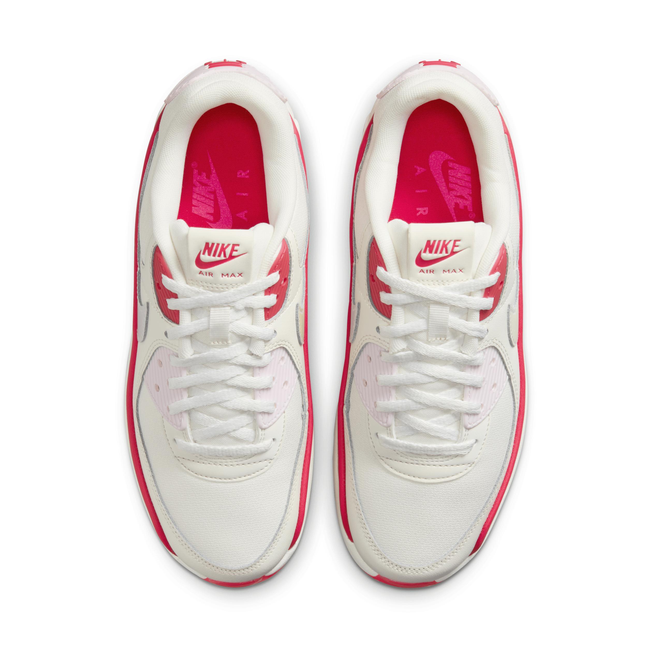 Nike Women's Air Max 90 LV8 Shoes Product Image