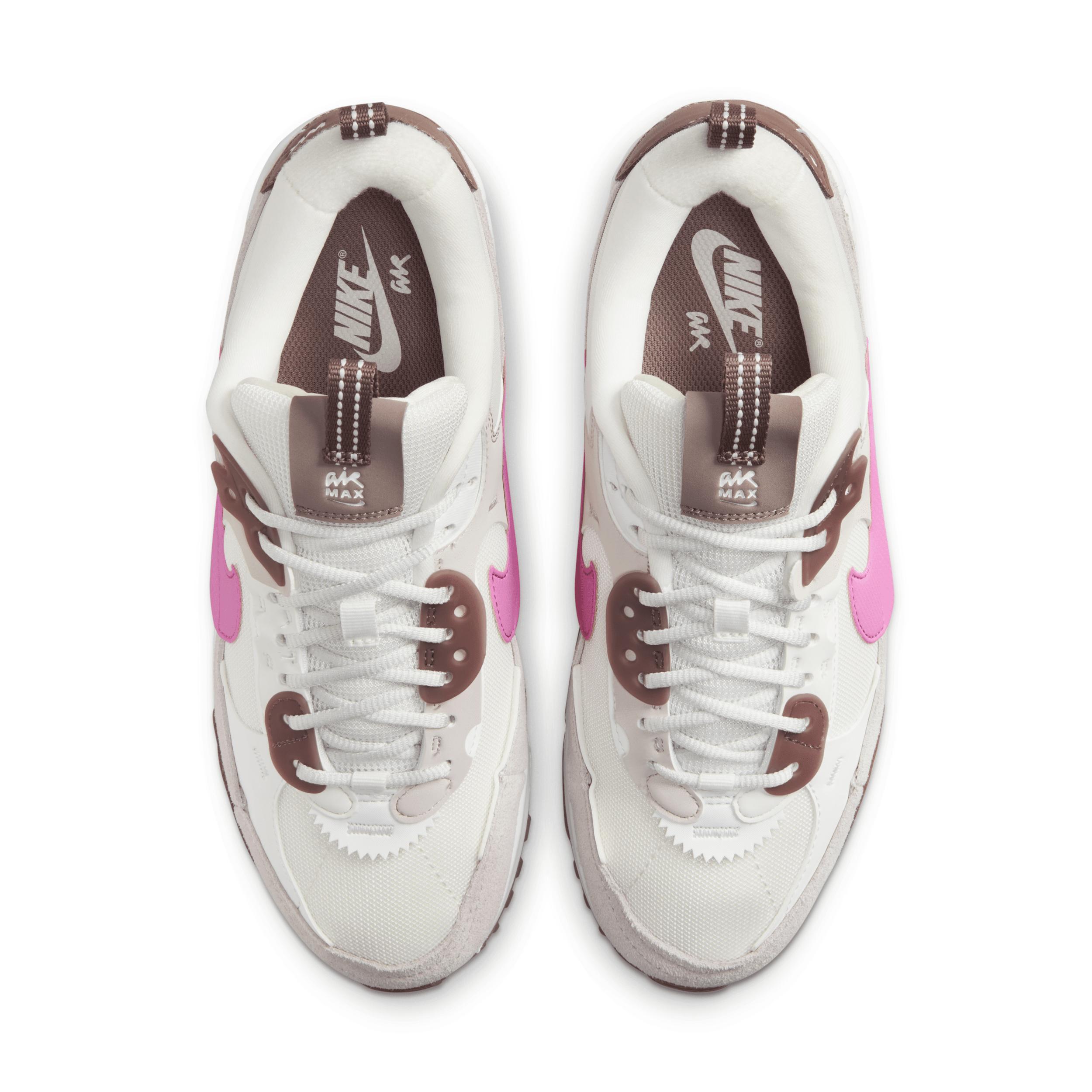 Nike Women's Air Max 90 Futura Shoes Product Image