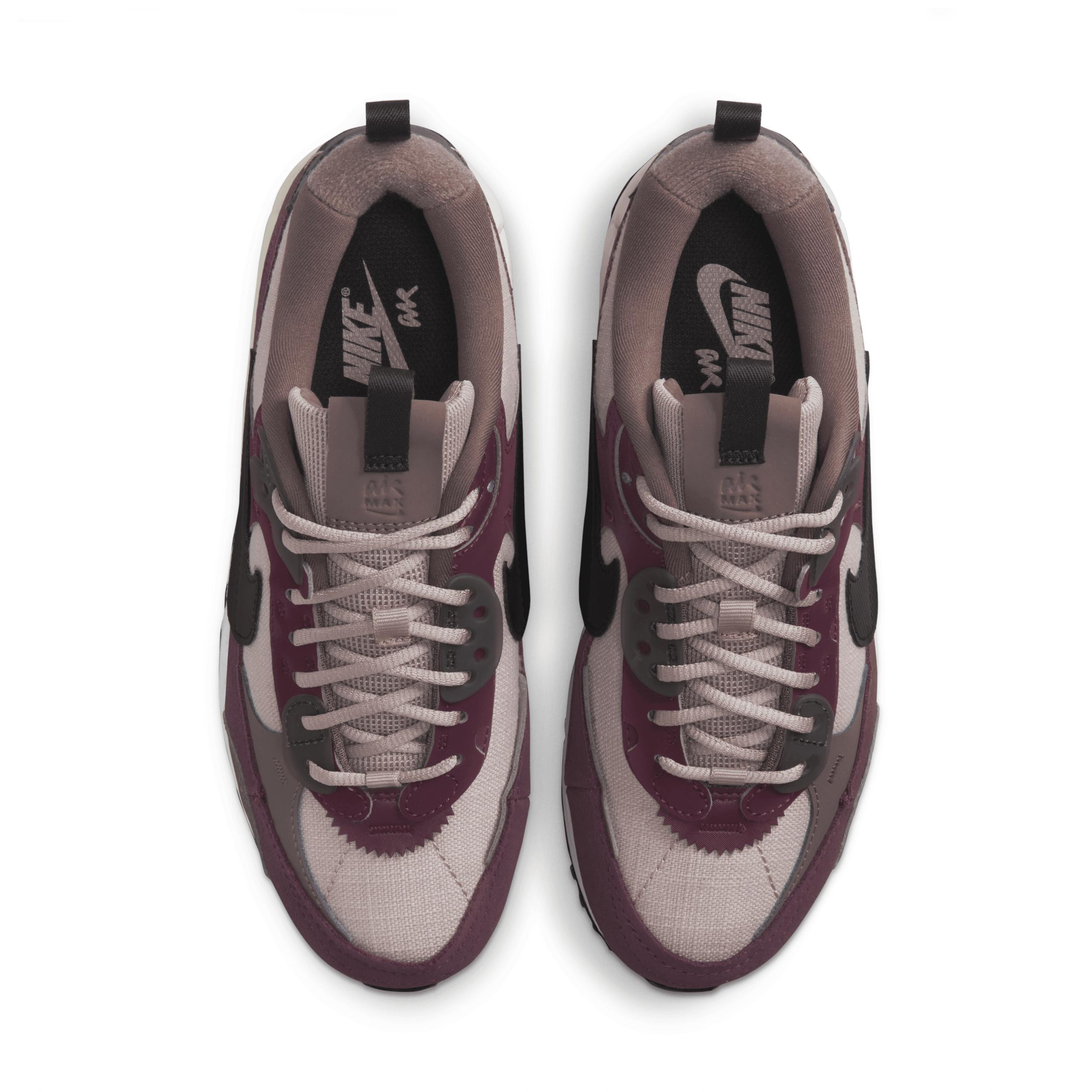 Nike Womens Air Max 90 Futura Shoes Product Image