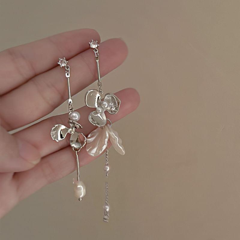 Alloy Flower Faux Pearl Drop Earrings Product Image