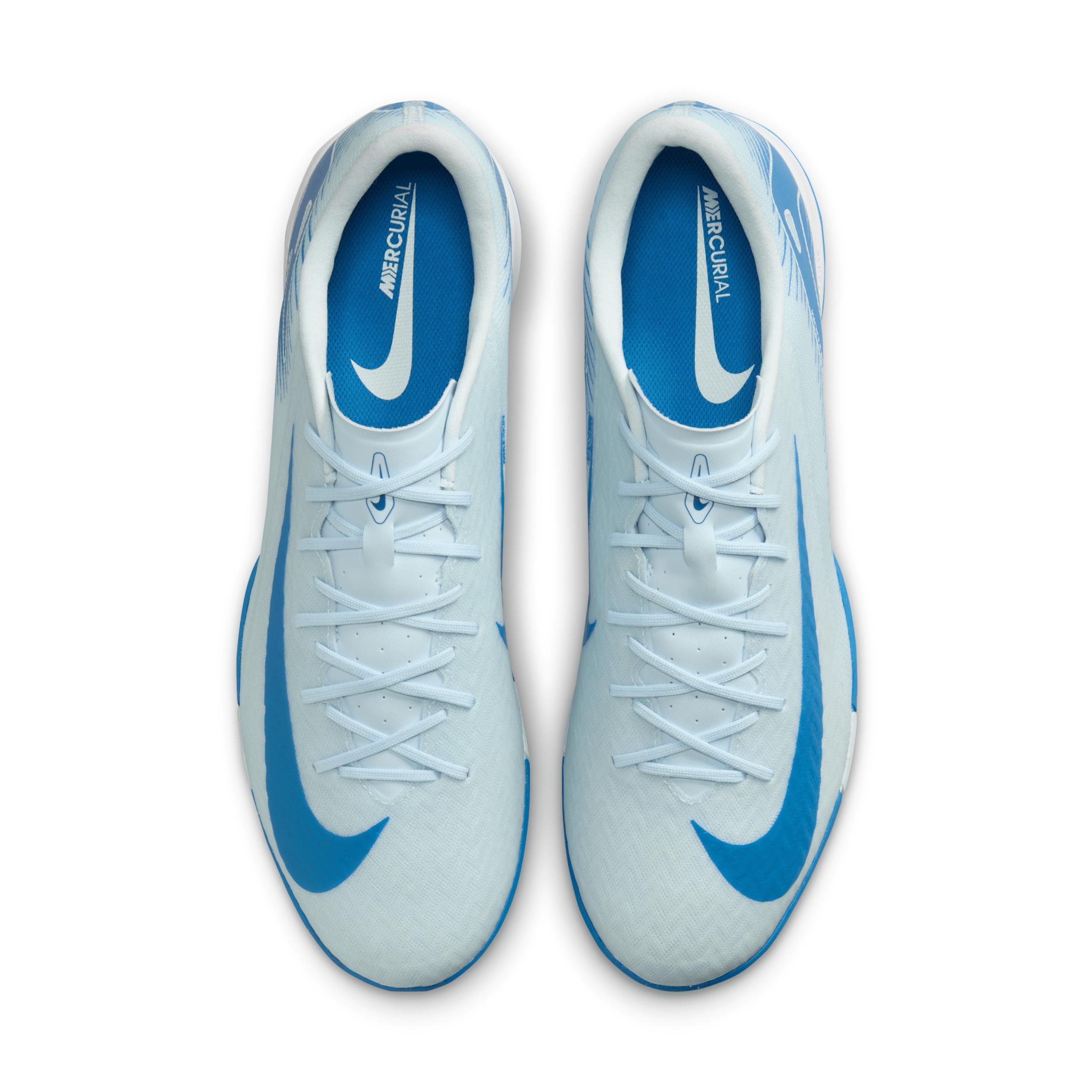 Nike Men's Mercurial Vapor 16 Academy IC Low-Top Soccer Shoes Product Image