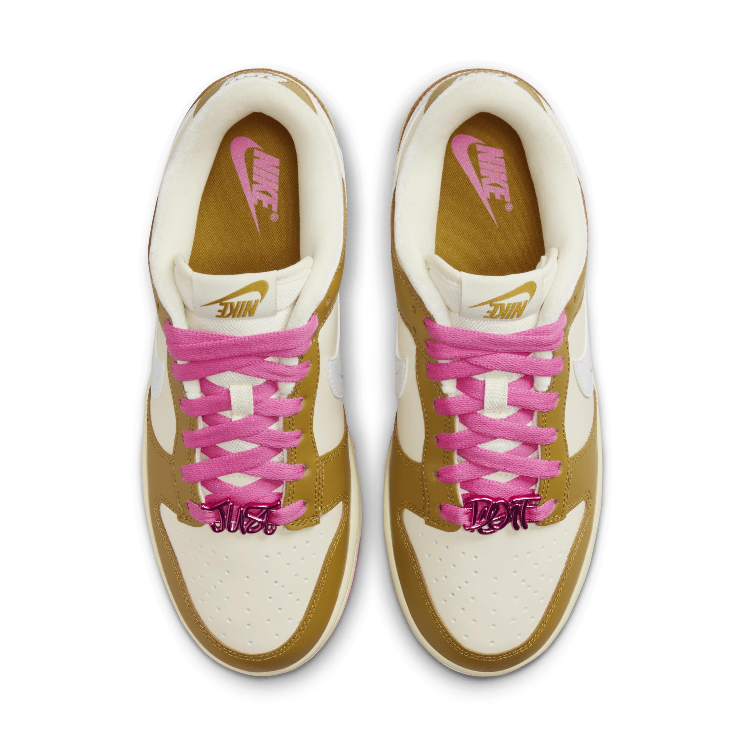 Nike Women's Dunk Low SE Shoes Product Image