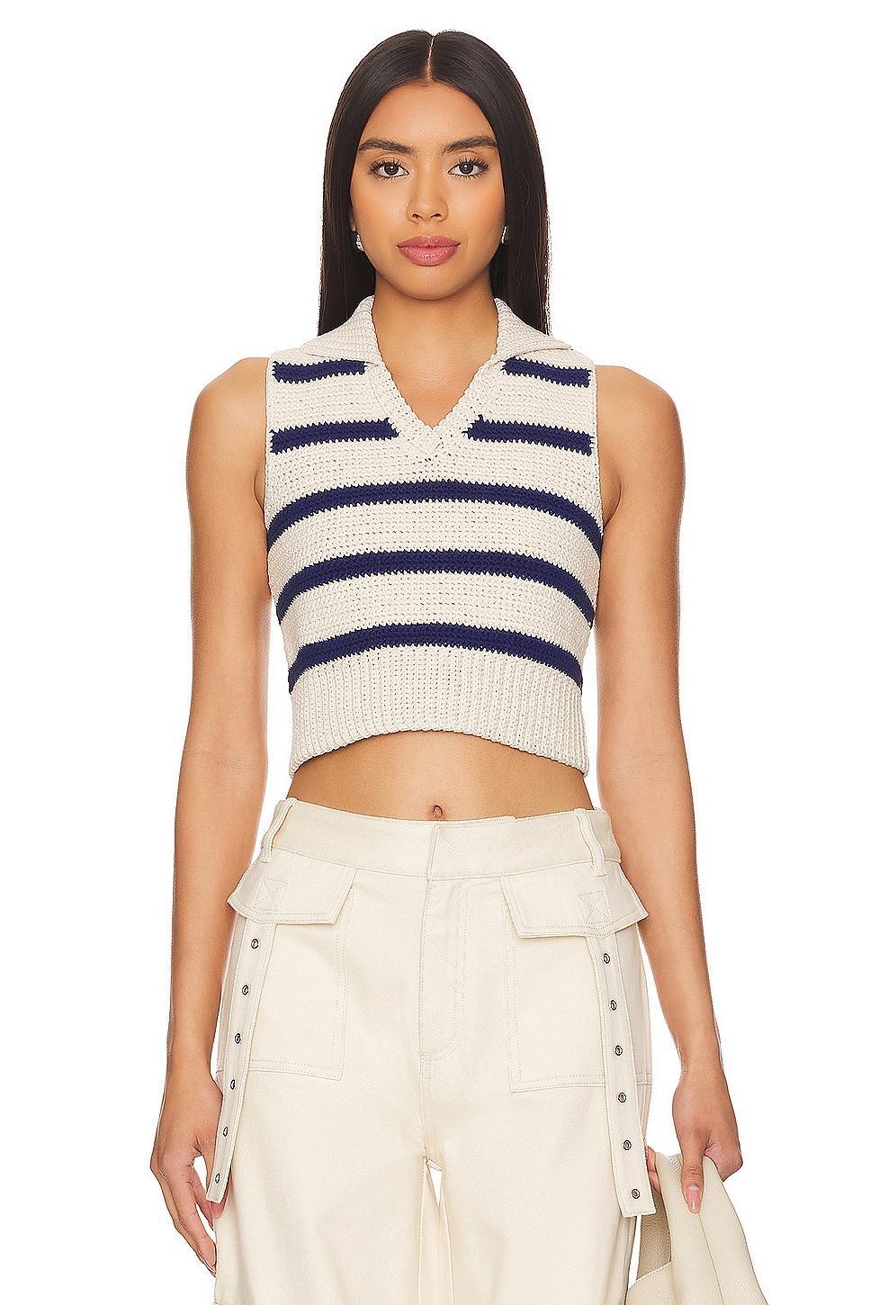 Aukstaitija Crop Top The Knotty Ones Product Image