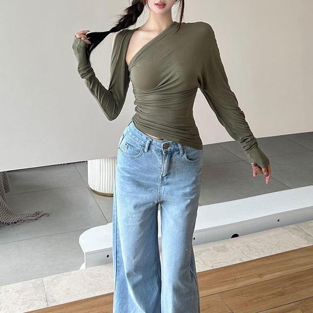 Long-Sleeve One-Shoulder Plain Ruched Asymmetrical Tee Product Image