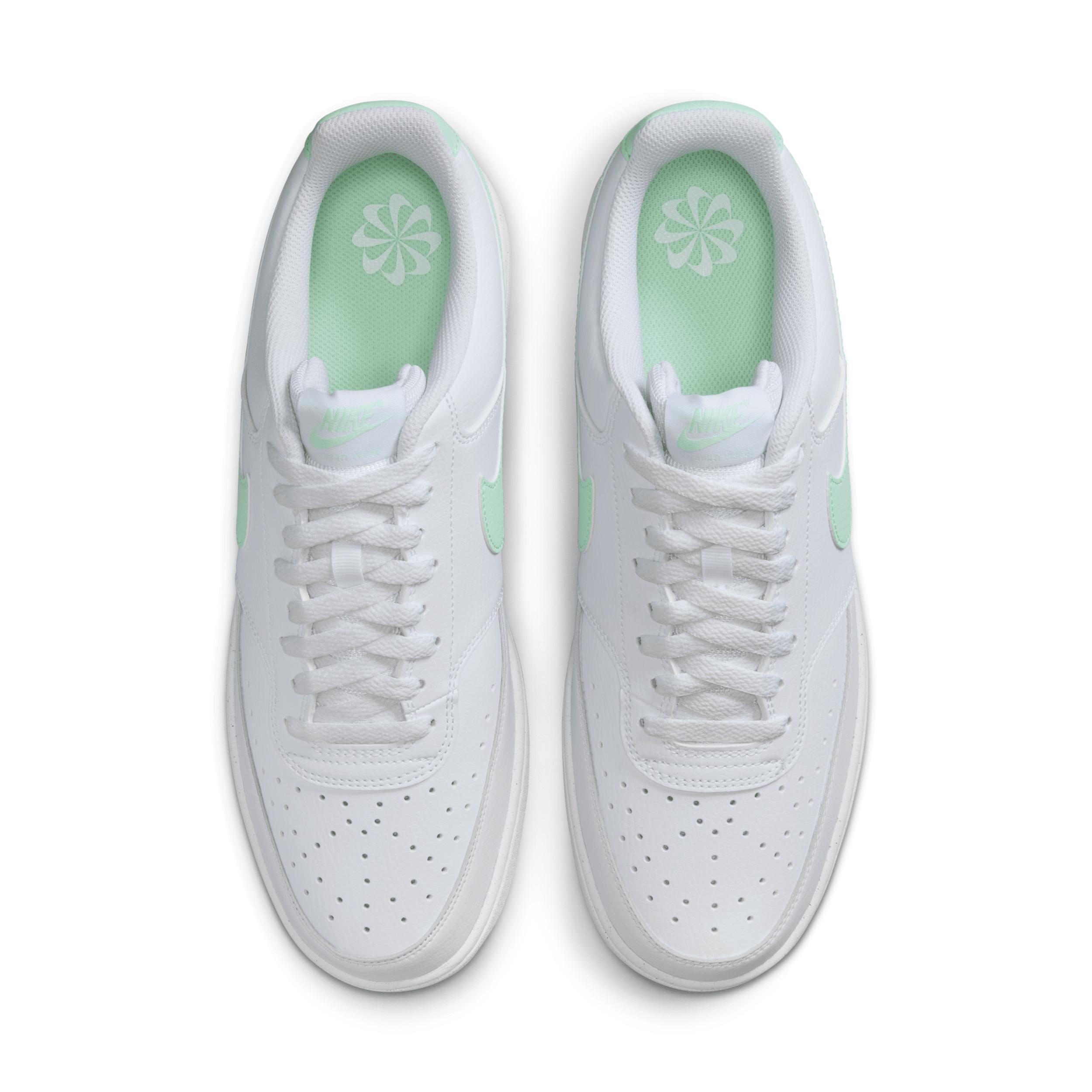 Nike Men's Court Vision Low Shoes Product Image