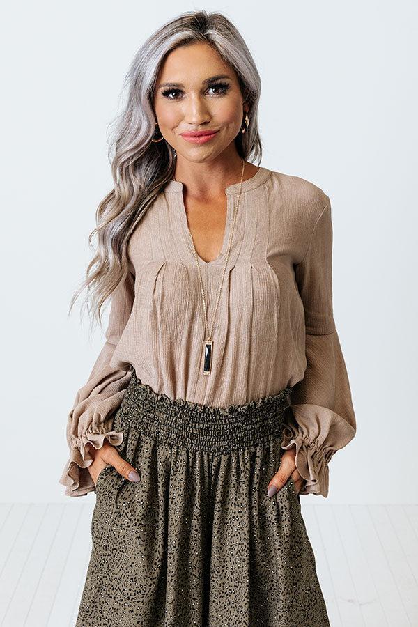 Santa Cruz Chic Shift Top In Taupe Product Image