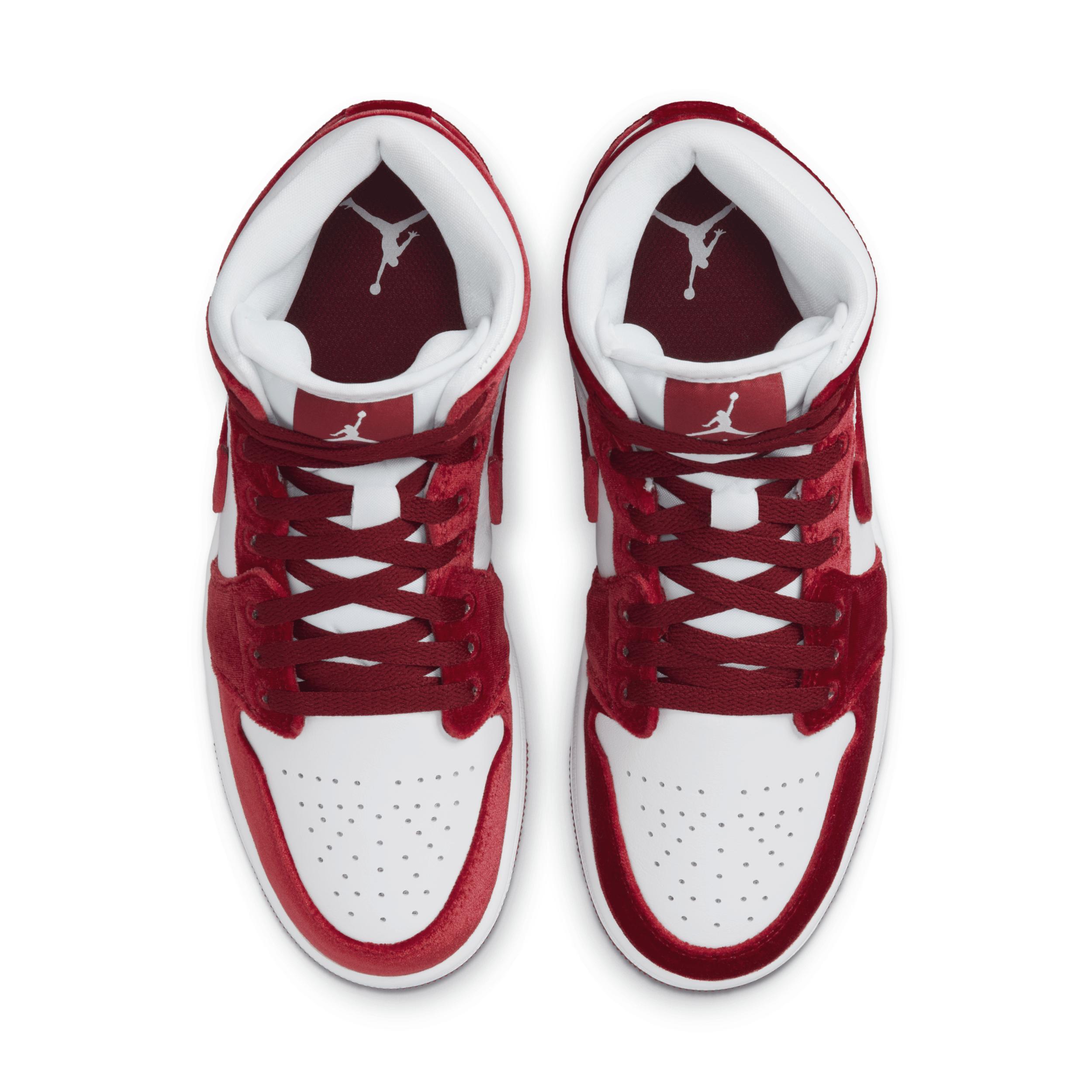 Womens Air Jordan 1 Mid SE Shoes Product Image