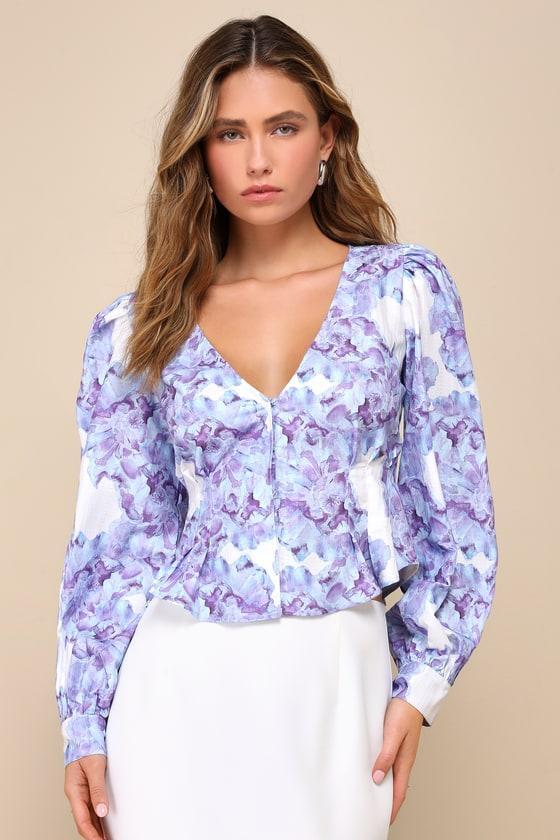 Amazing Aesthetic White and Blue Floral Print Long Sleeve Top Product Image