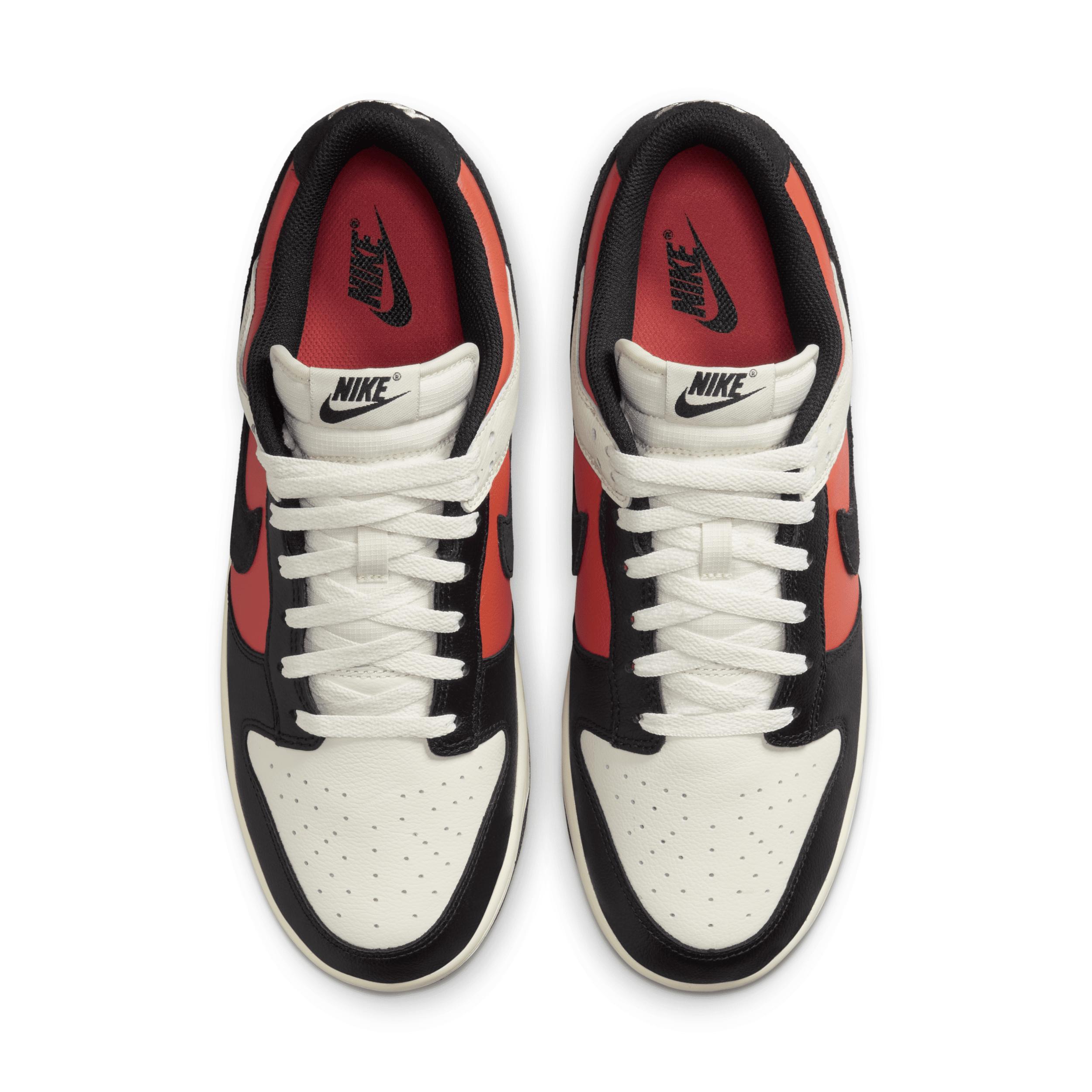 Nike Men's Dunk Low Retro SE Leather/Suede Shoes Product Image