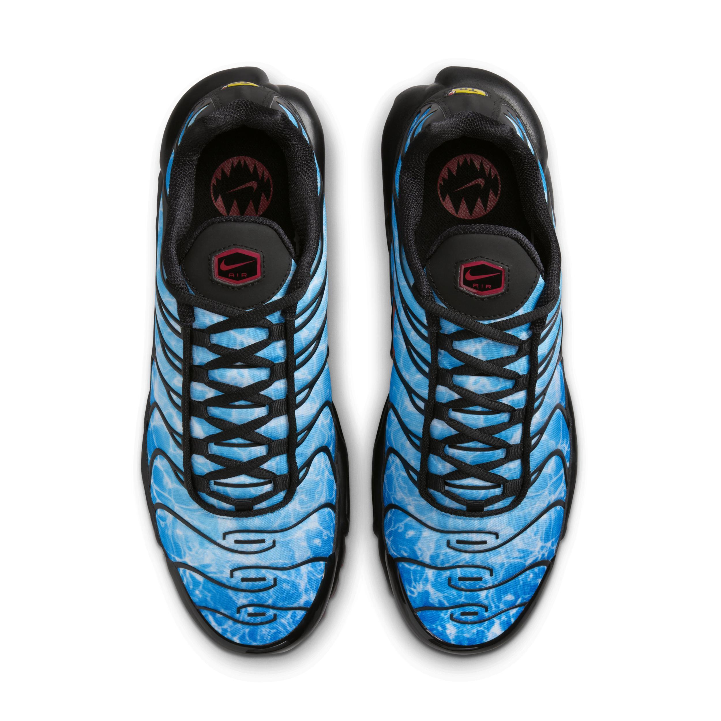 Nike Men's Air Max Plus Shoes Product Image