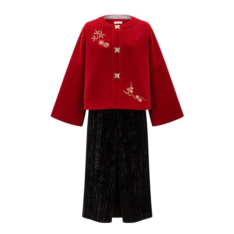 High Rise Floral Jacquard Crinkle Midi A-Line Wrap Skirt / Crew Neck Embroidered Jacket / Set Product Image