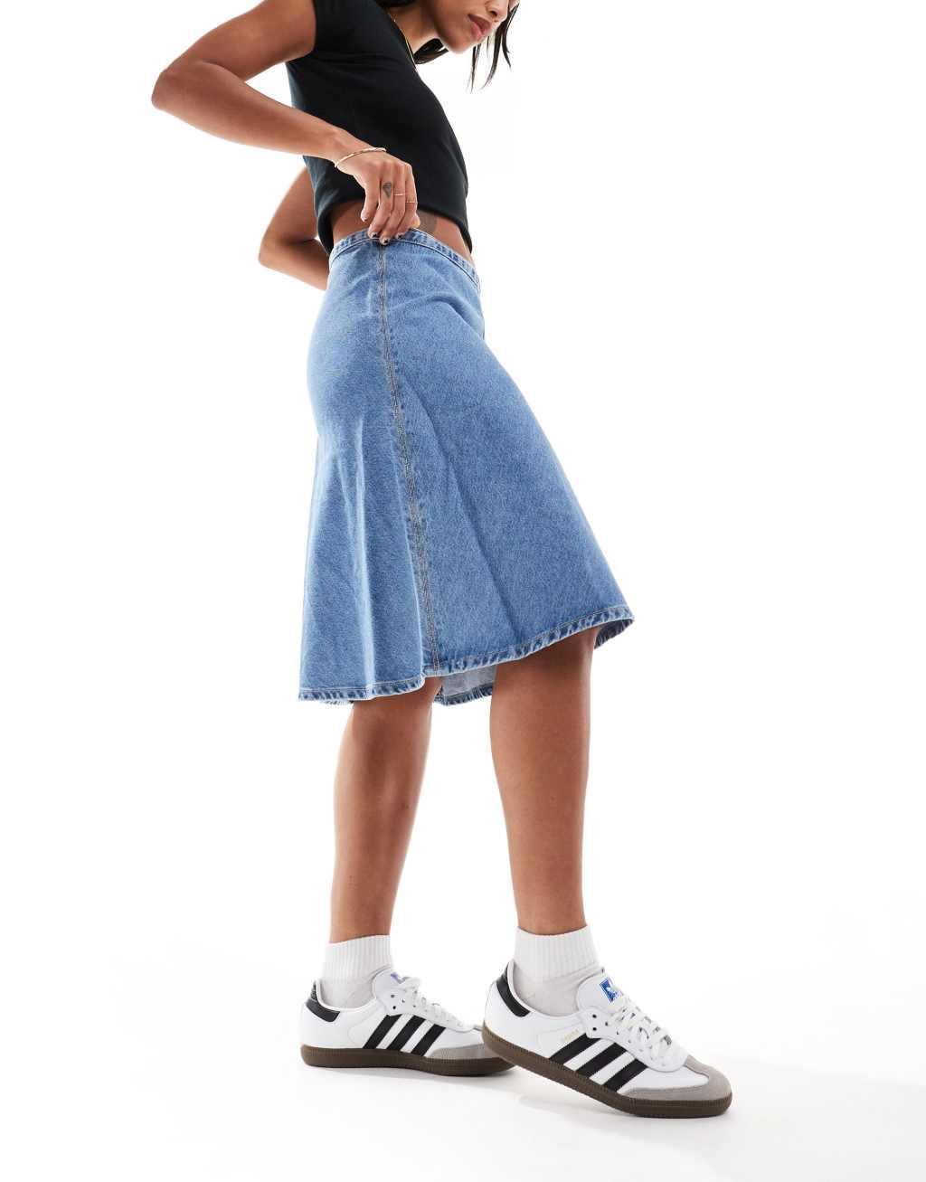 Cotton On midi skirt in dream blue denim Product Image